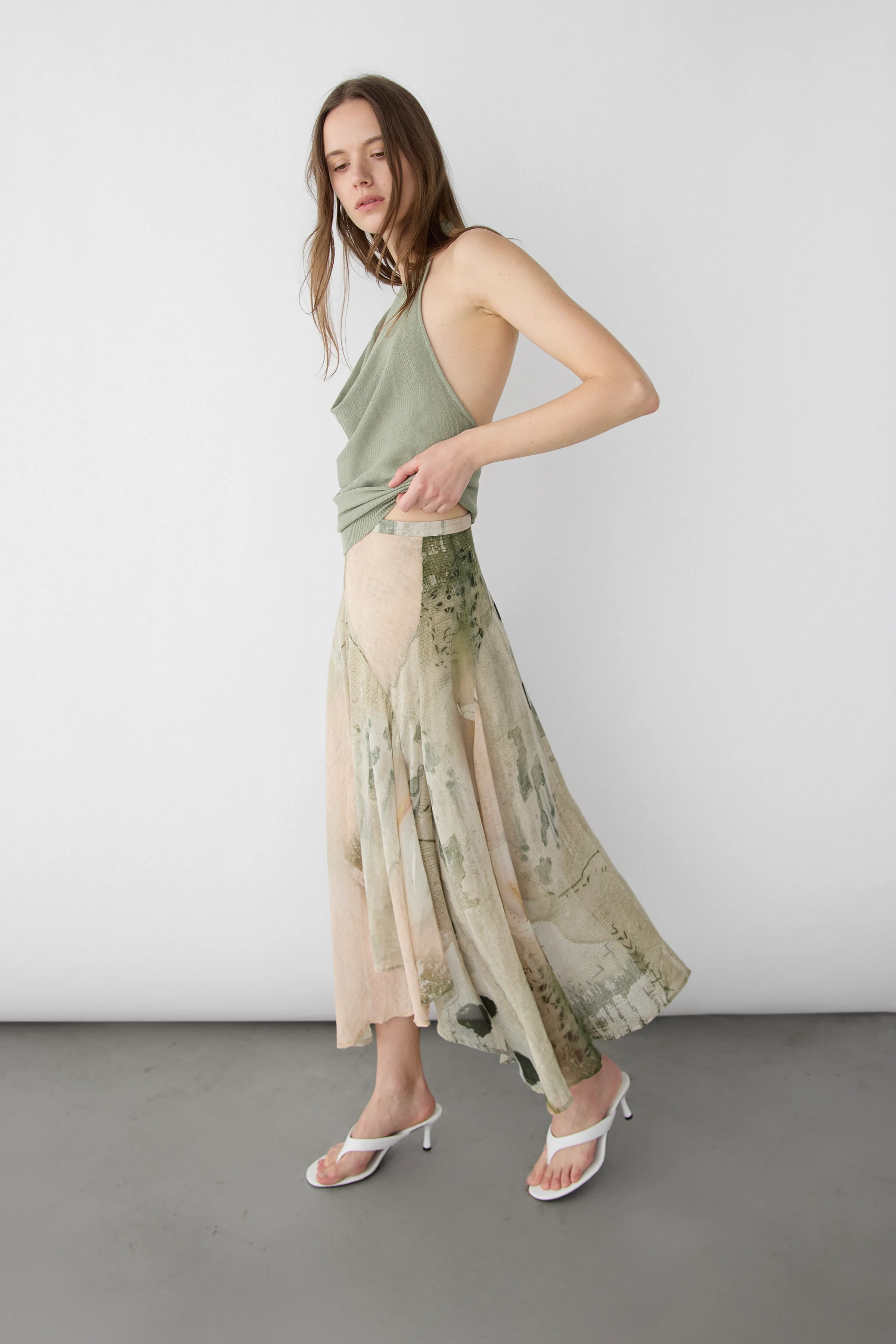 ABSTRACT PRINT MIDI SKIRT - Image 7