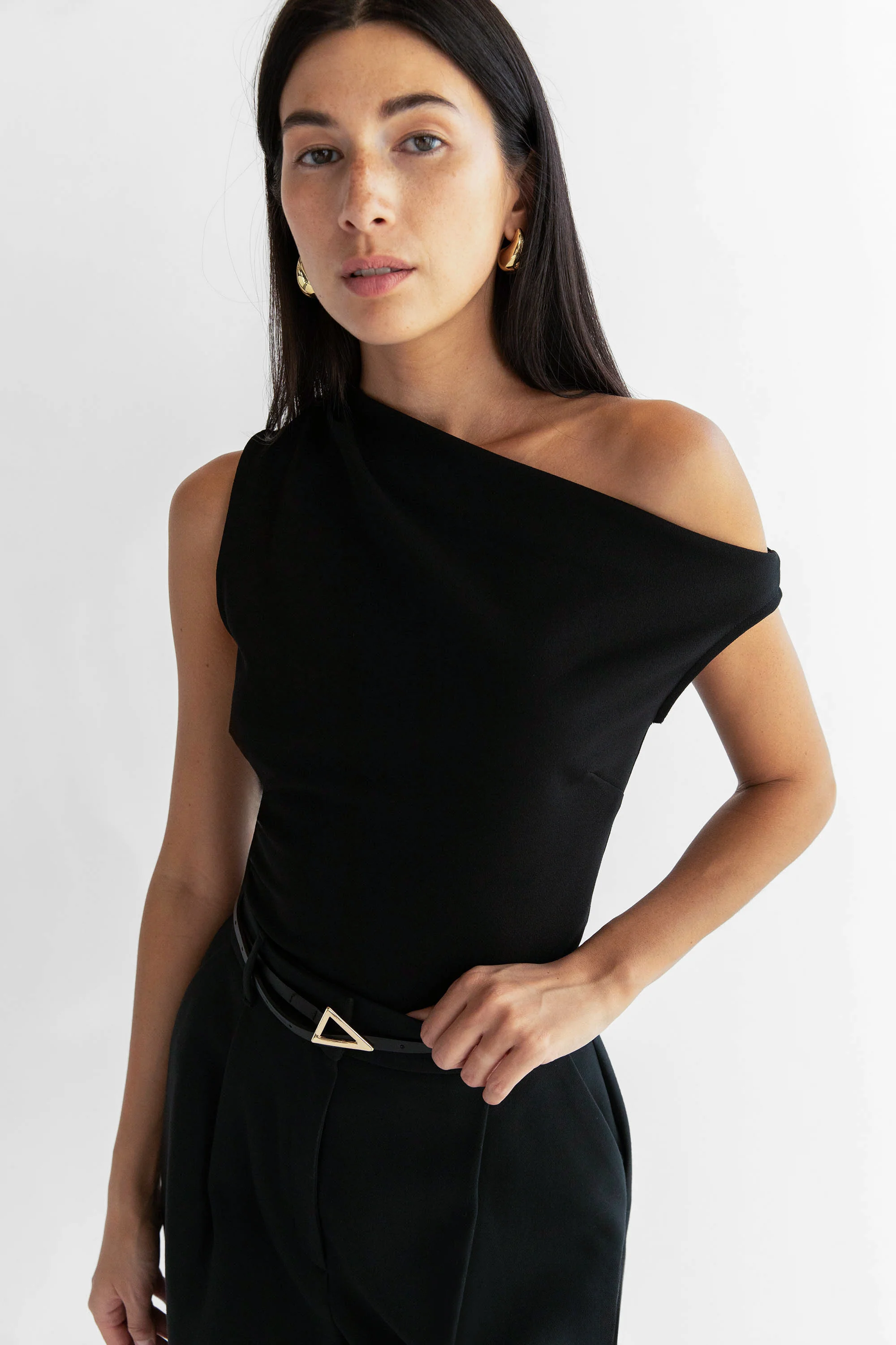 ASYMMETRIC OFF THE SHOULDER TANK - Image 5
