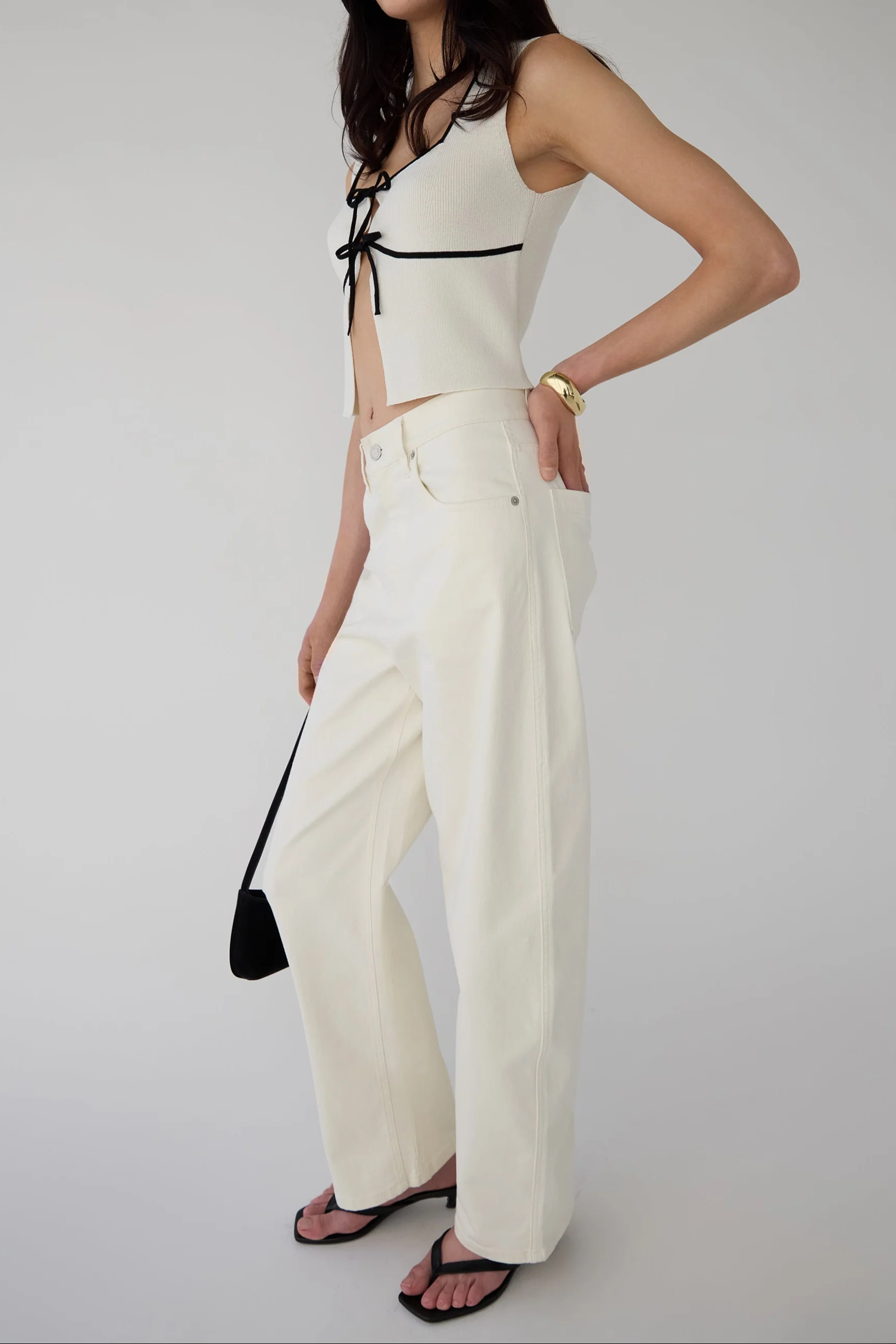 SQUARE NECK TIE FRONT KNIT TANK TOP - Image 7