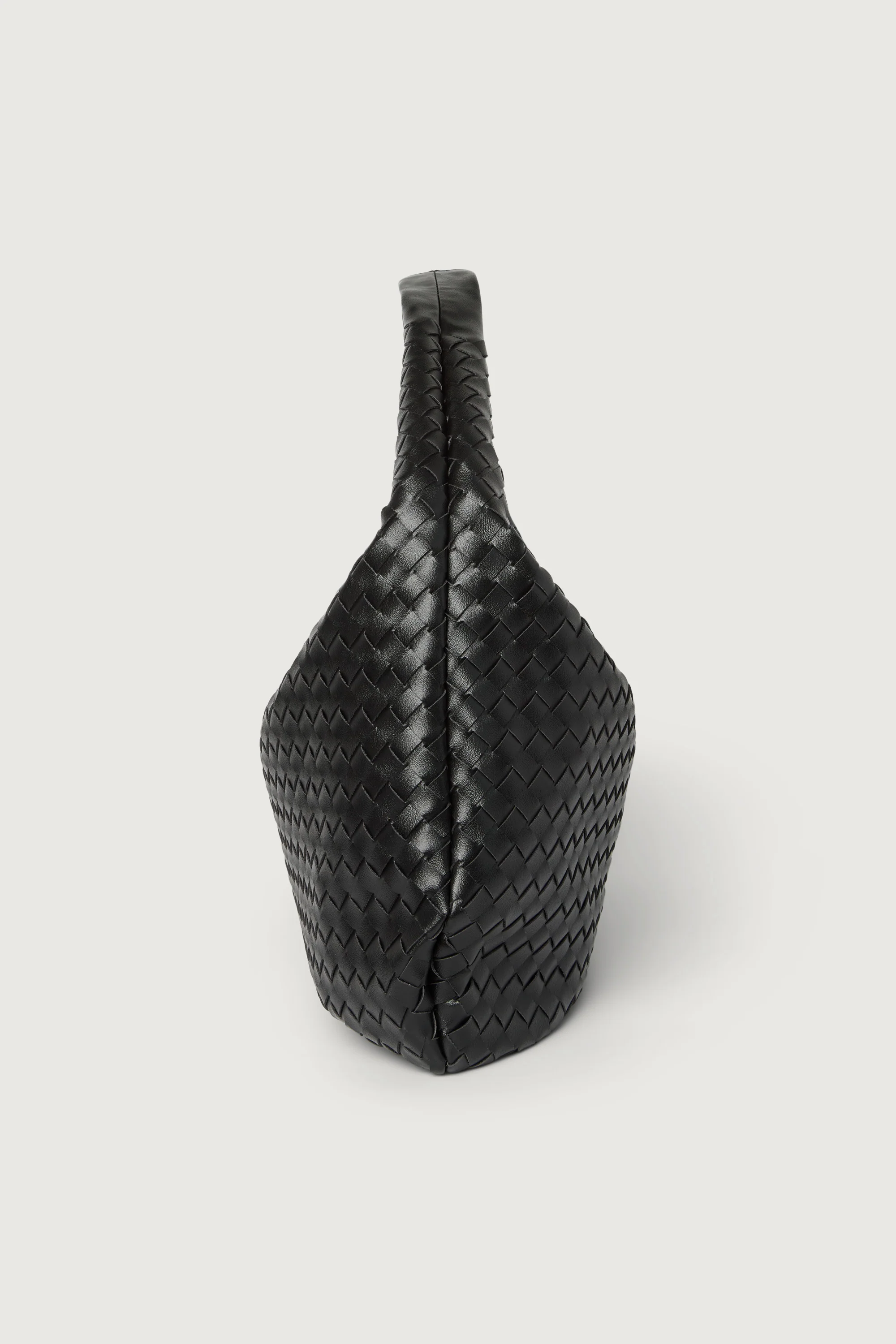 BLAKE SHOULDER BAG - Image 10