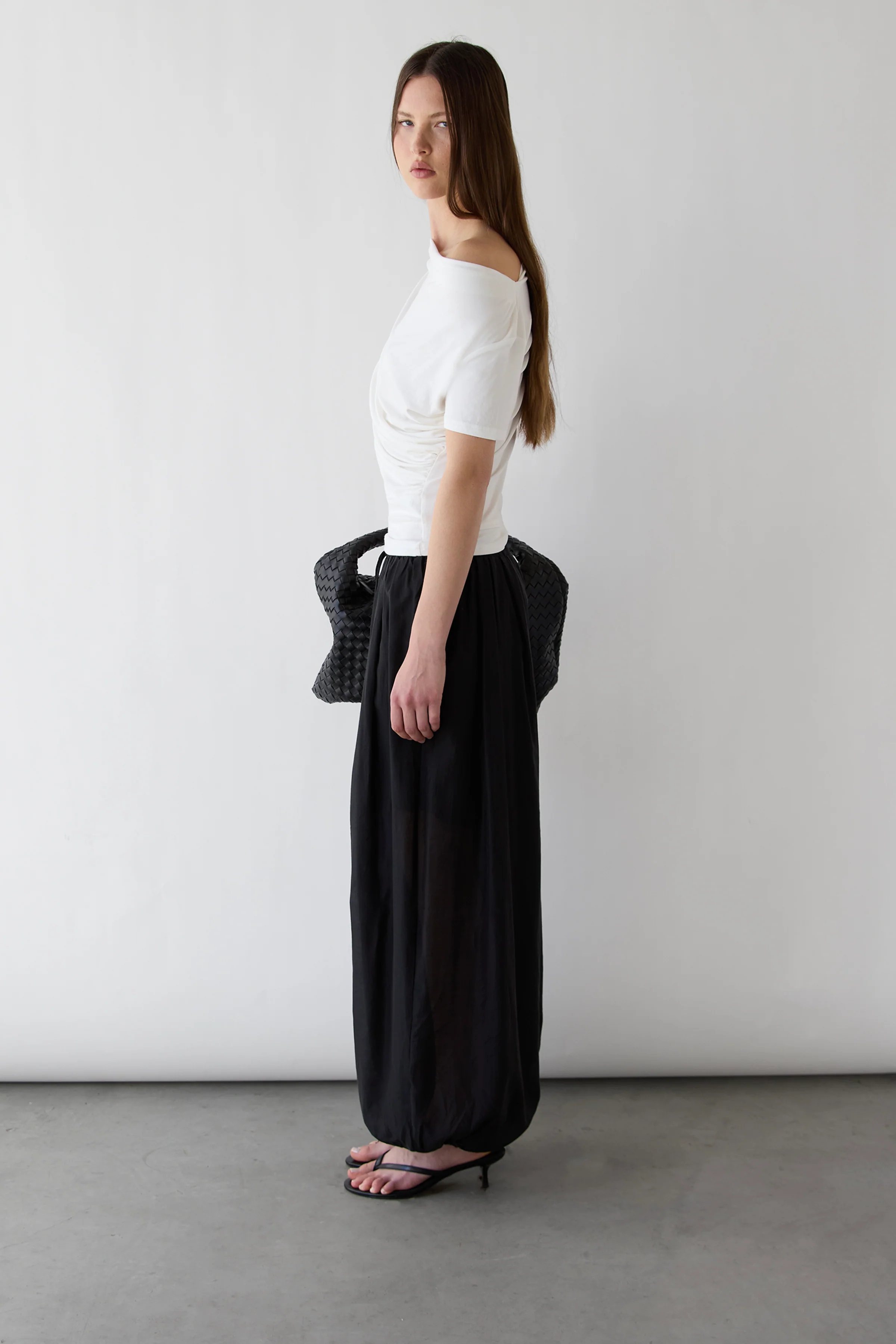 BOAT NECK TOP WITH SHIRRED SIDE DETAIL - Image 9