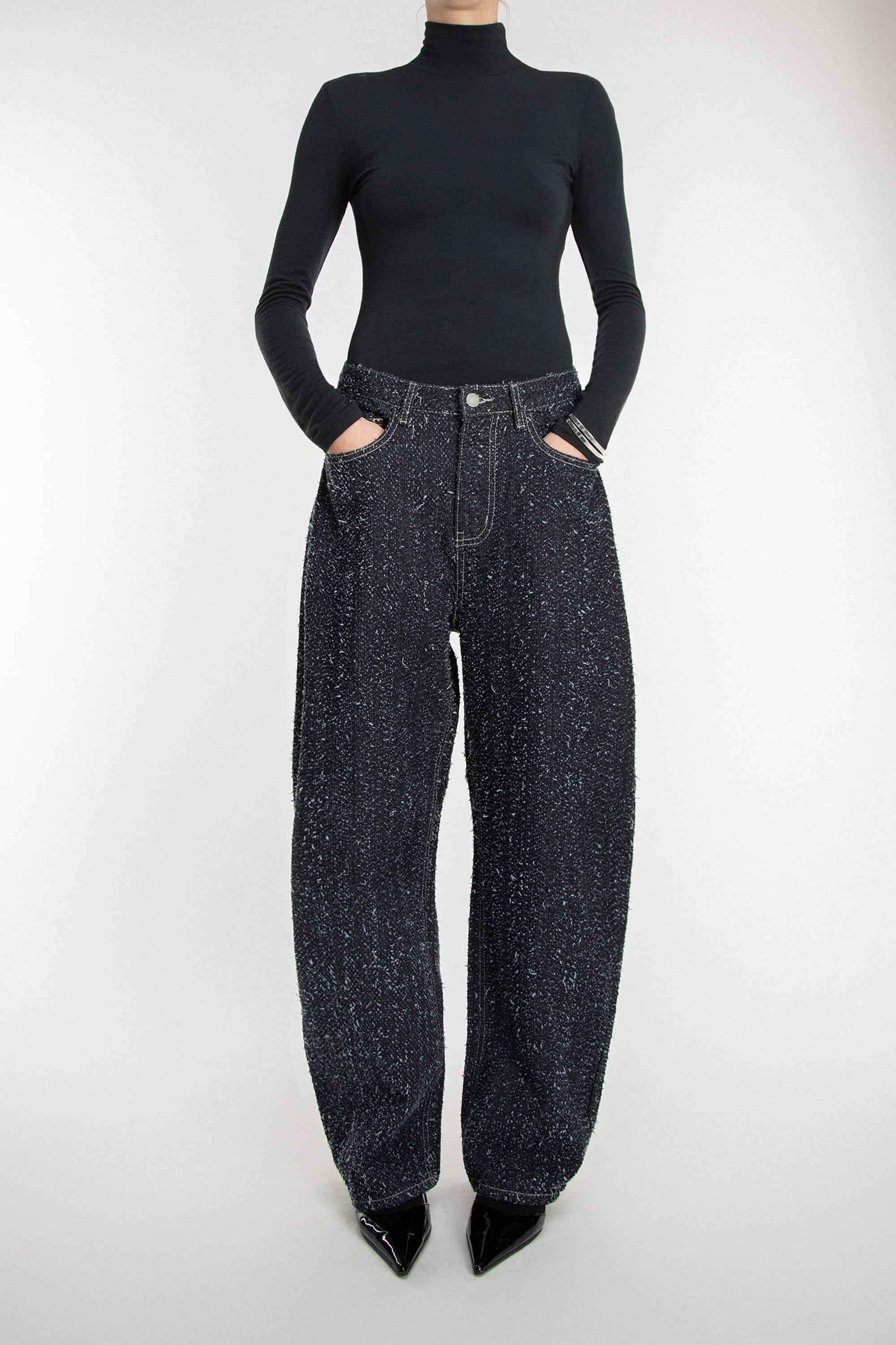 BOUCLE TEXTURED BARREL JEAN - Image 2