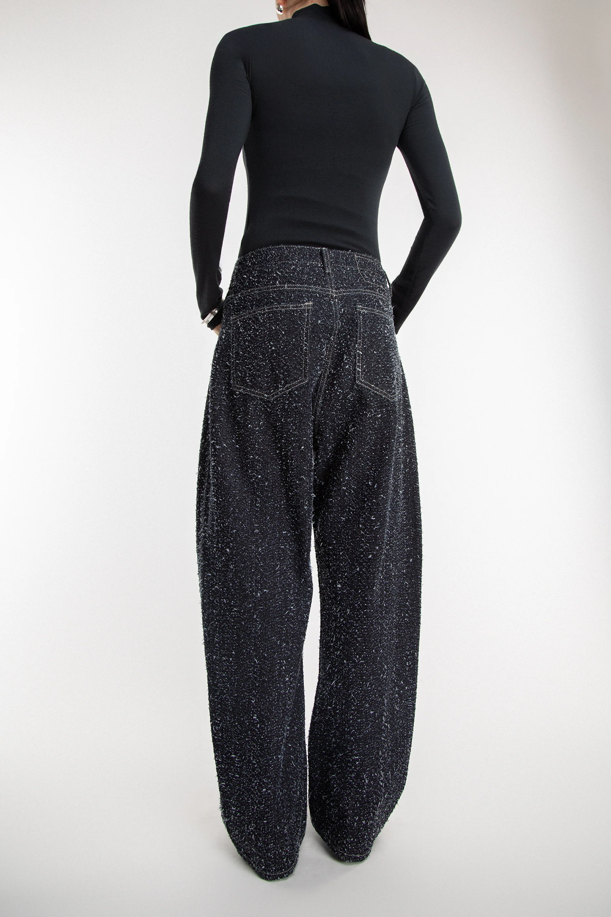 BOUCLE TEXTURED BARREL JEAN - Image 5