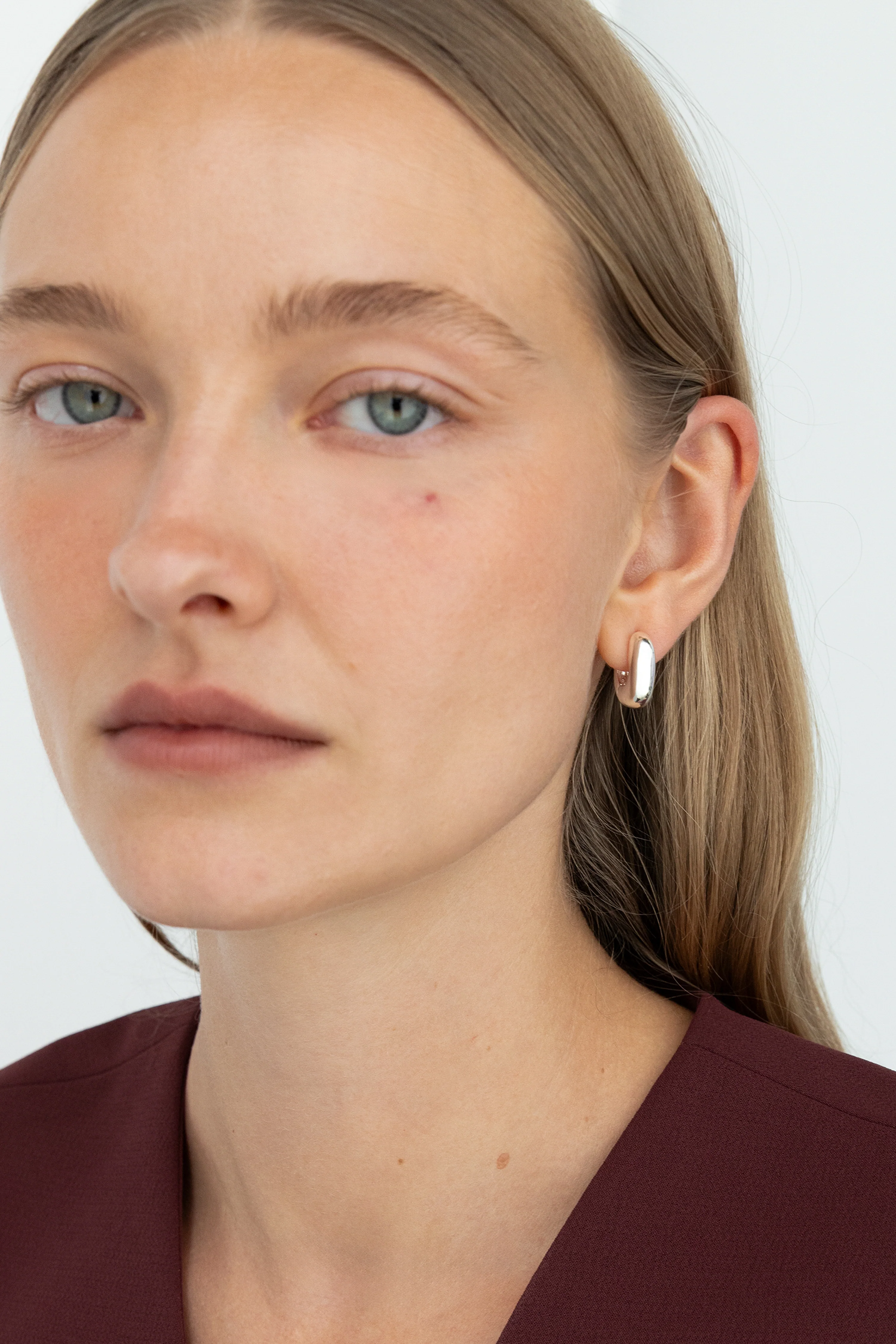 CHUBBY SQUARE SHAPED HUGGIE HOOPS - Image 3