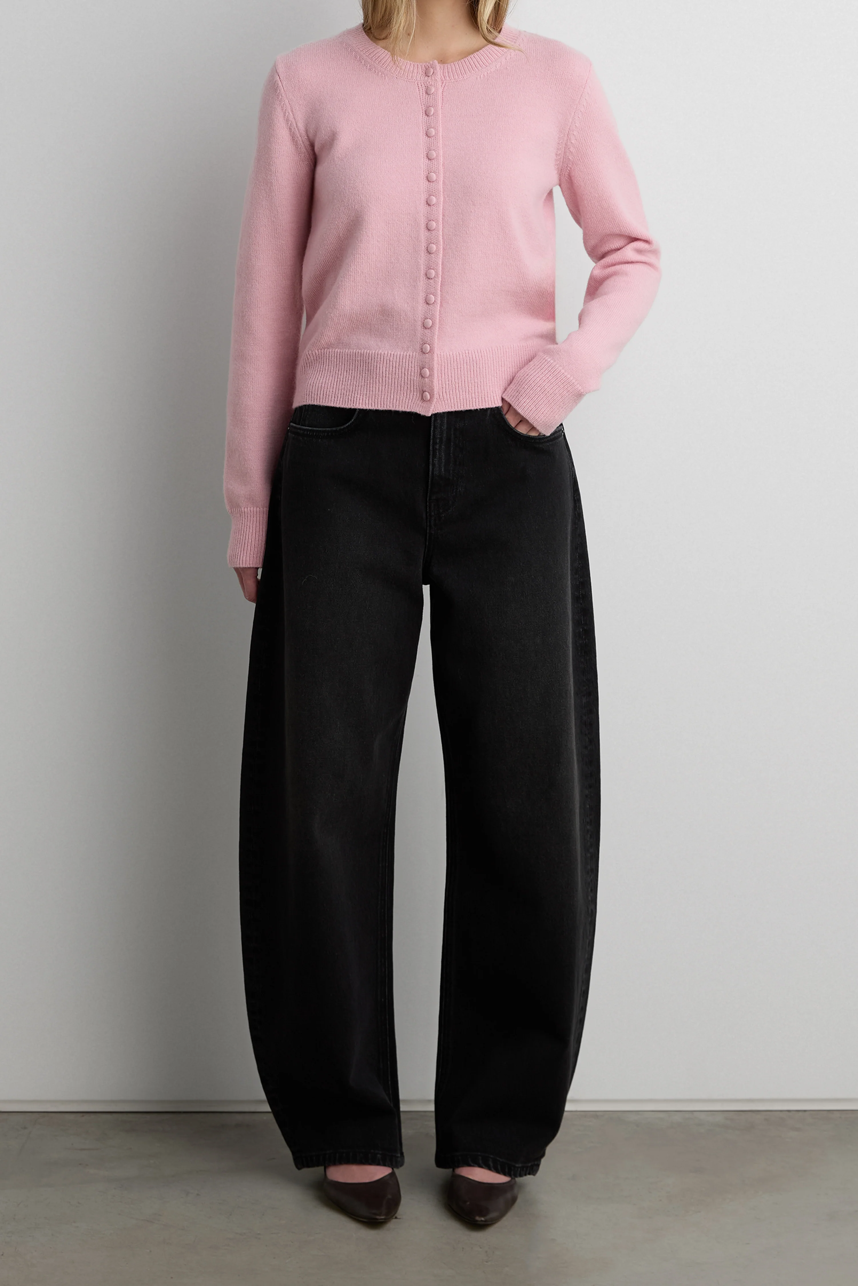 CLASSIC FIT CARDIGAN WITH COVERED BUTTONS - Image 4
