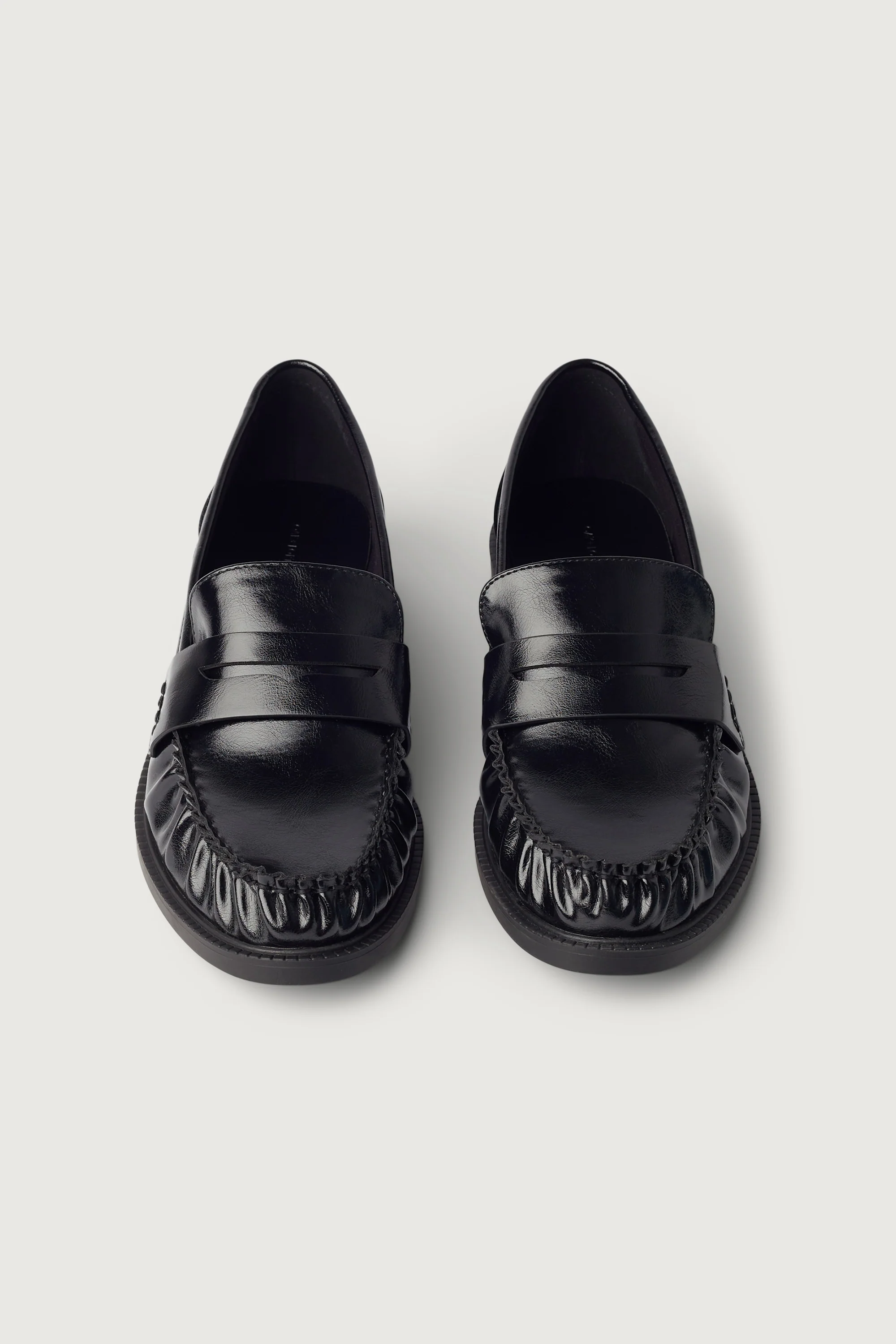 CLASSIC LOAFER - Image 4