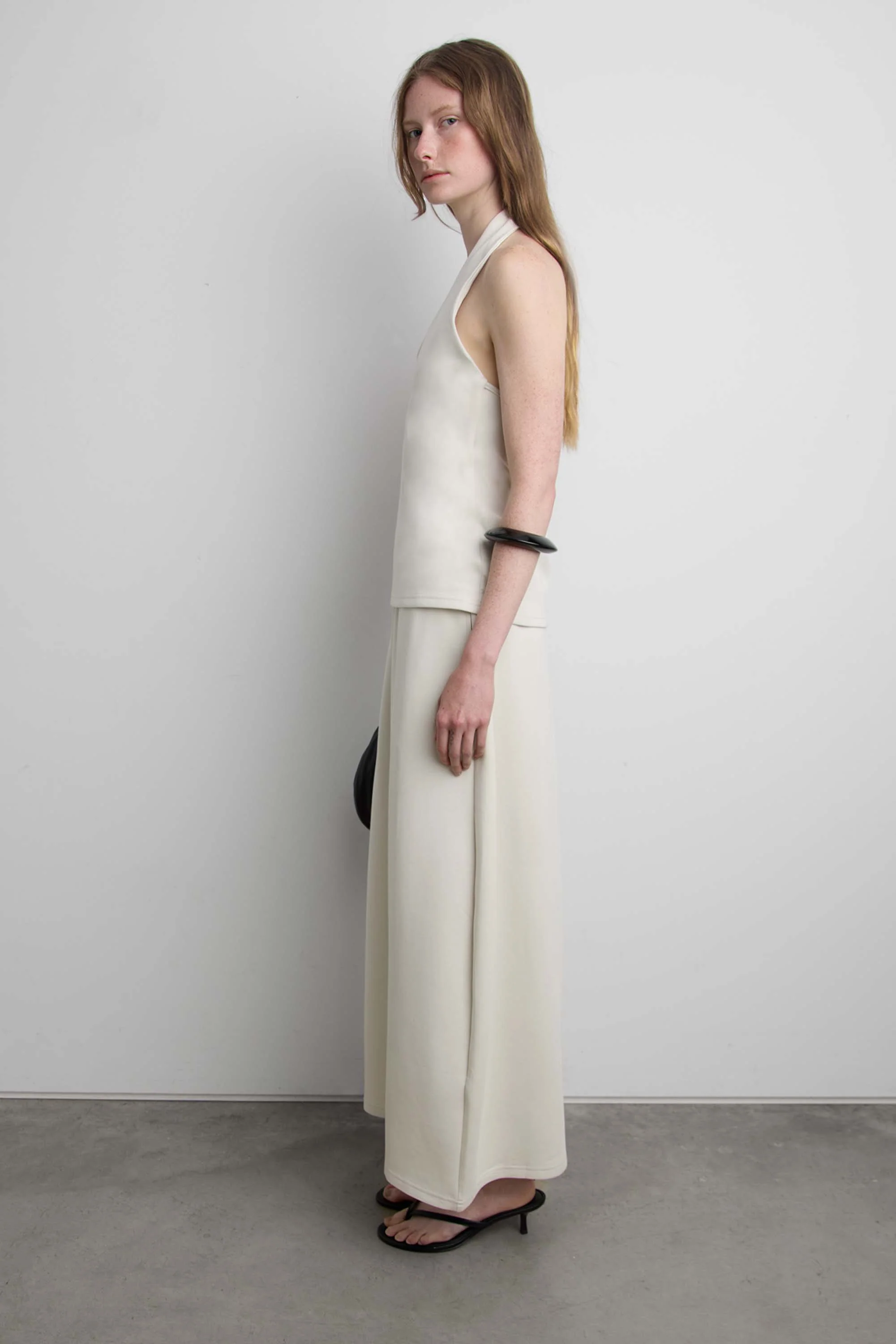 CLASSIC V-NECK HALTER TANK TOP - Image 3