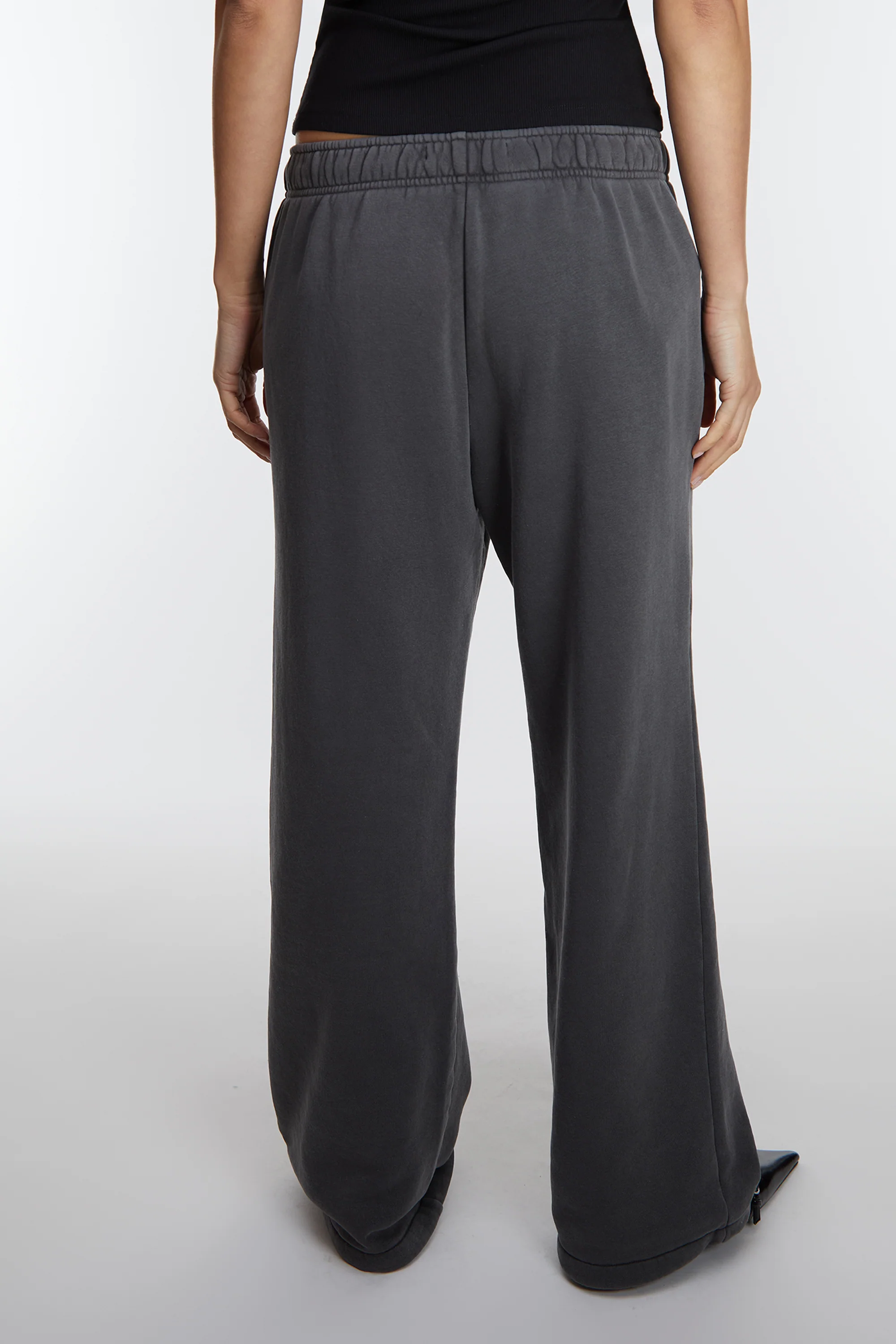 FLEECE STUDIO STRAIGHT LEG SWEATPANT - Image 8