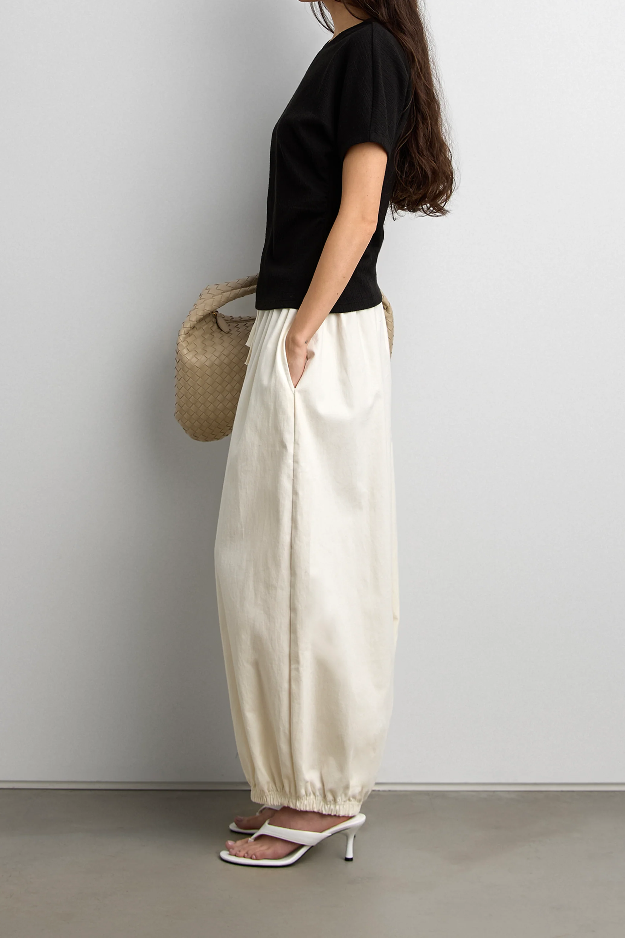 KNIT SHORT SLEEVE RUCHED WAIST TOP - Image 7