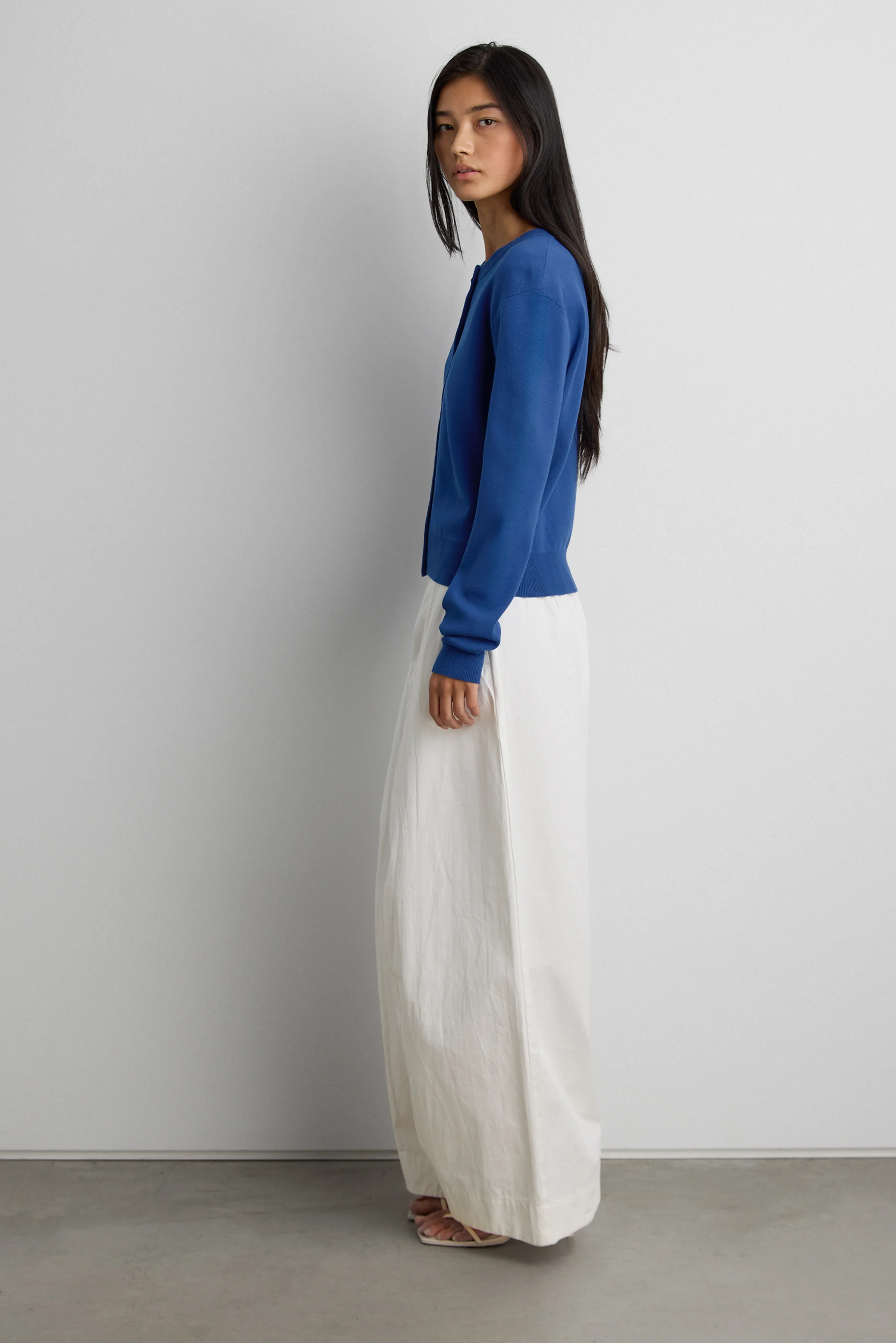 BUTTON UP CARDIGAN - Image 29