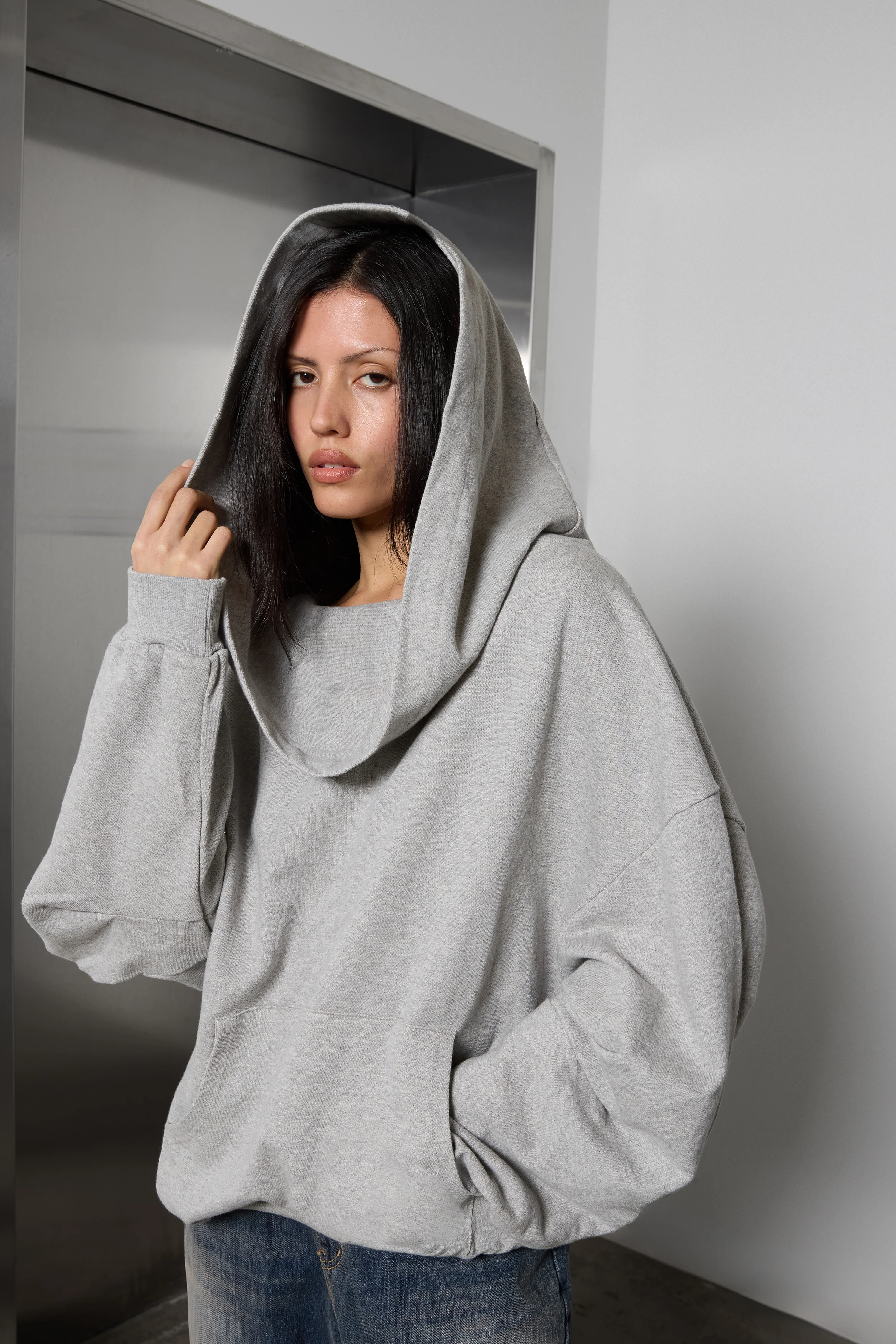 SLOUCHY OVERSIZED HOODIE - Image 16