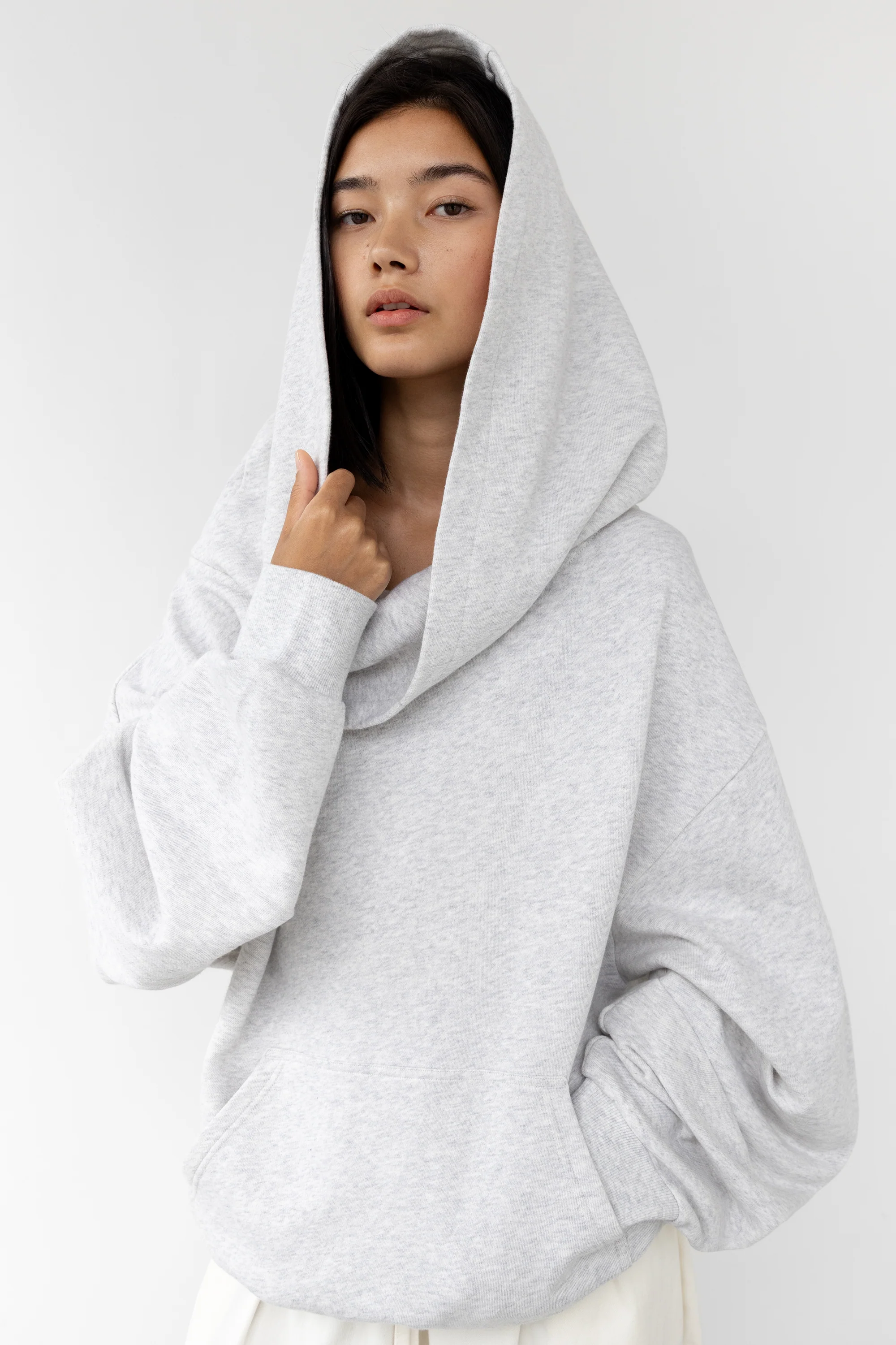 SLOUCHY OVERSIZED HOODIE - Image 20