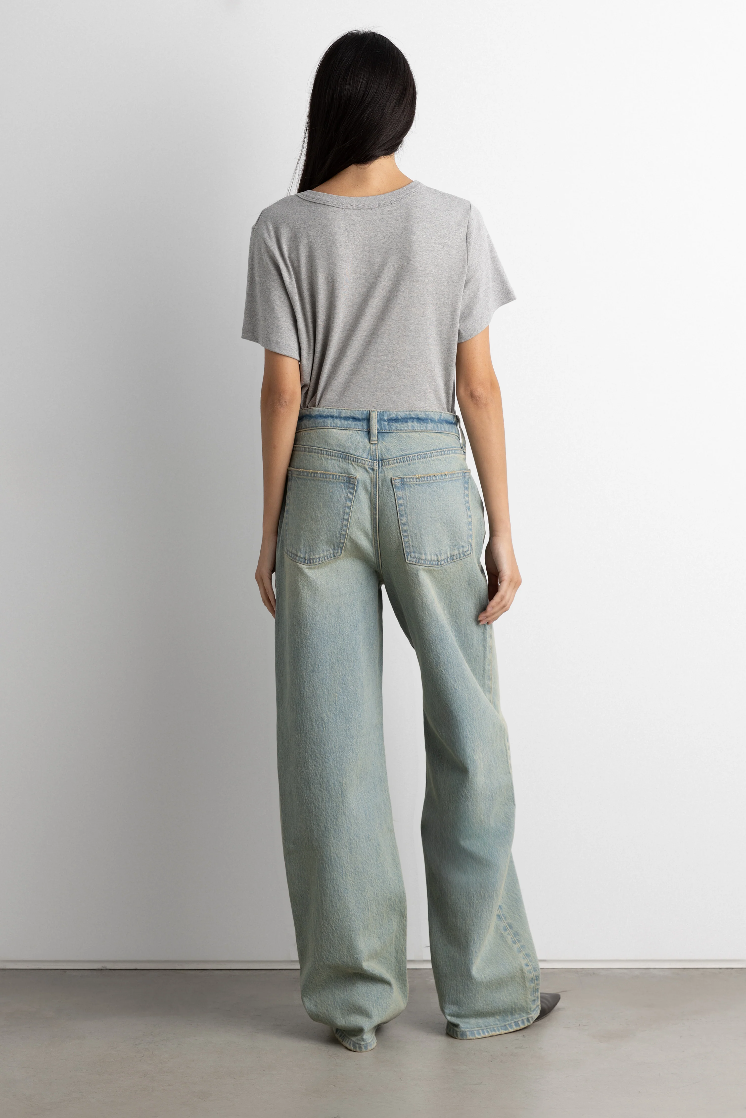 MIDWEIGHT COTTON CREWNECK T-SHIRT - Image 8