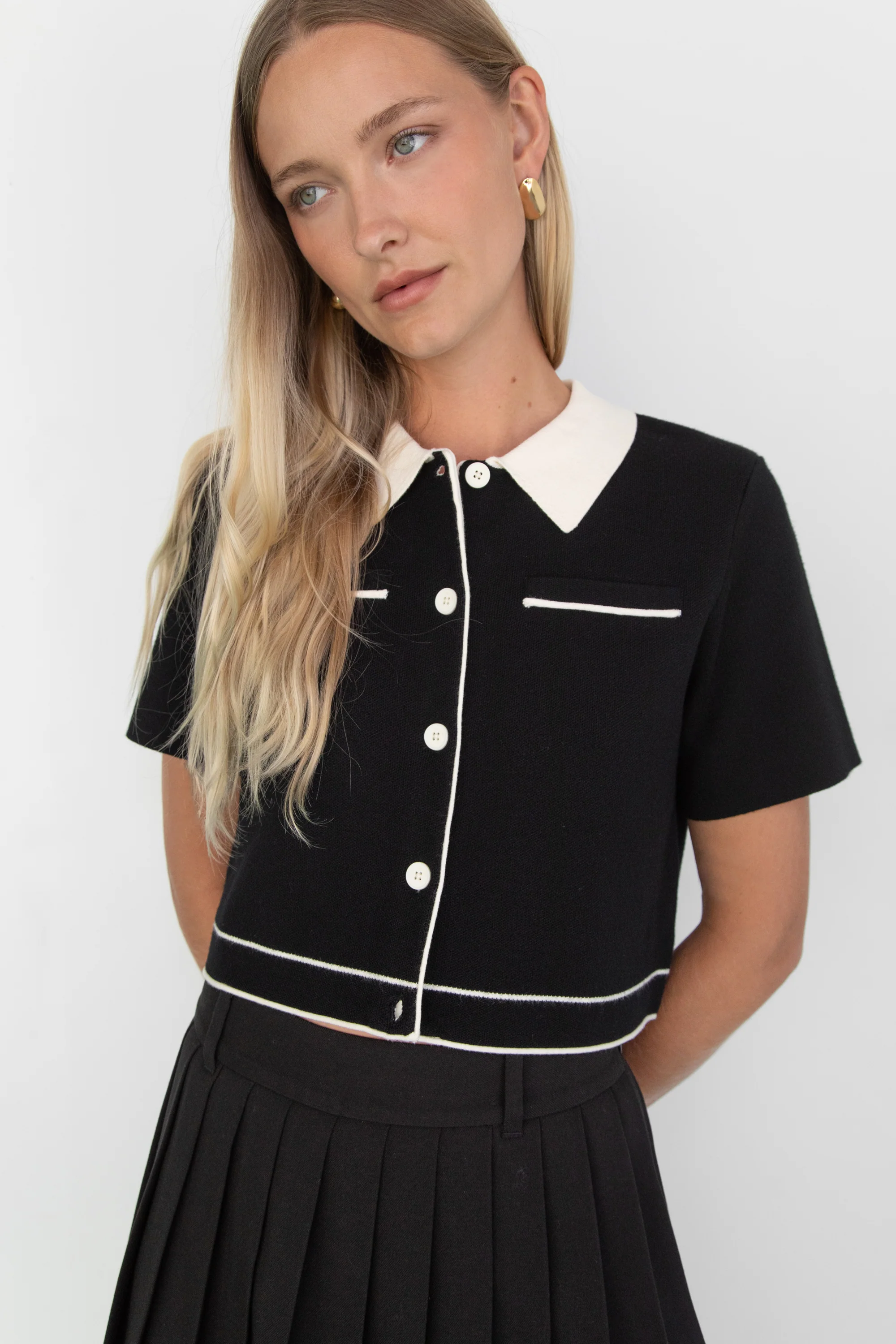 CROPPED KNIT CONTRAST TRIM TOP - Image 4