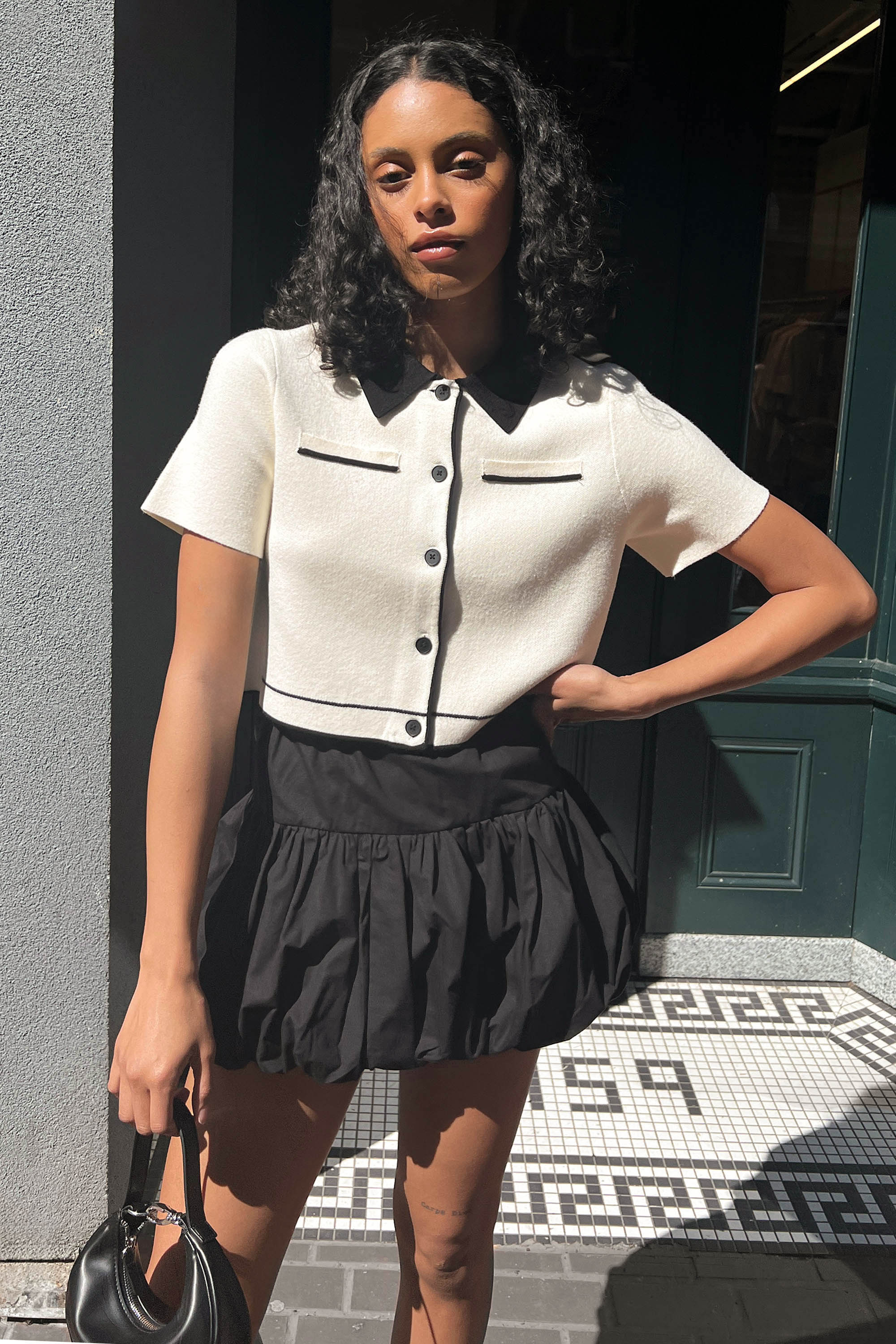 CROPPED KNIT CONTRAST TRIM TOP - Image 6