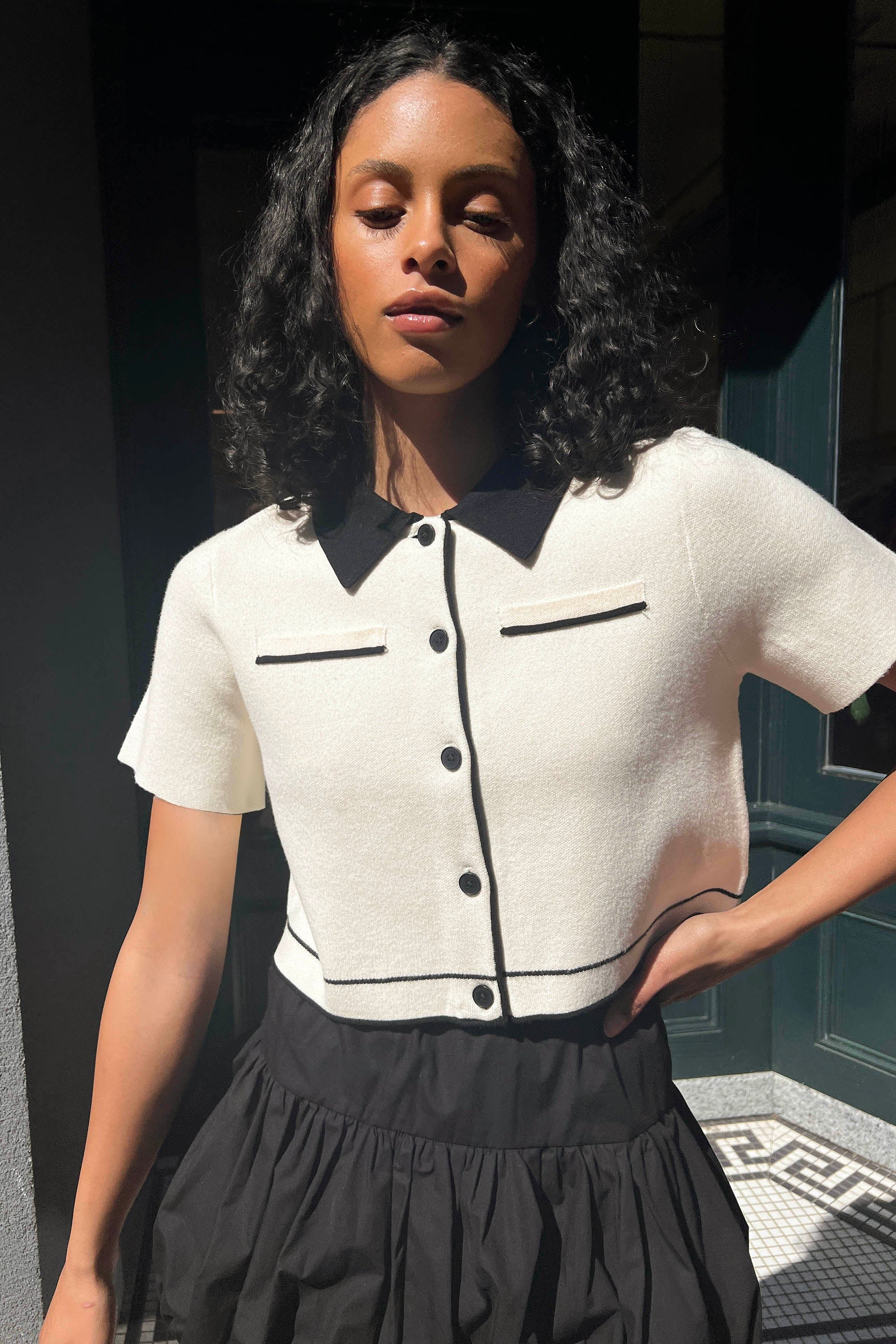 CROPPED KNIT CONTRAST TRIM TOP - Image 8