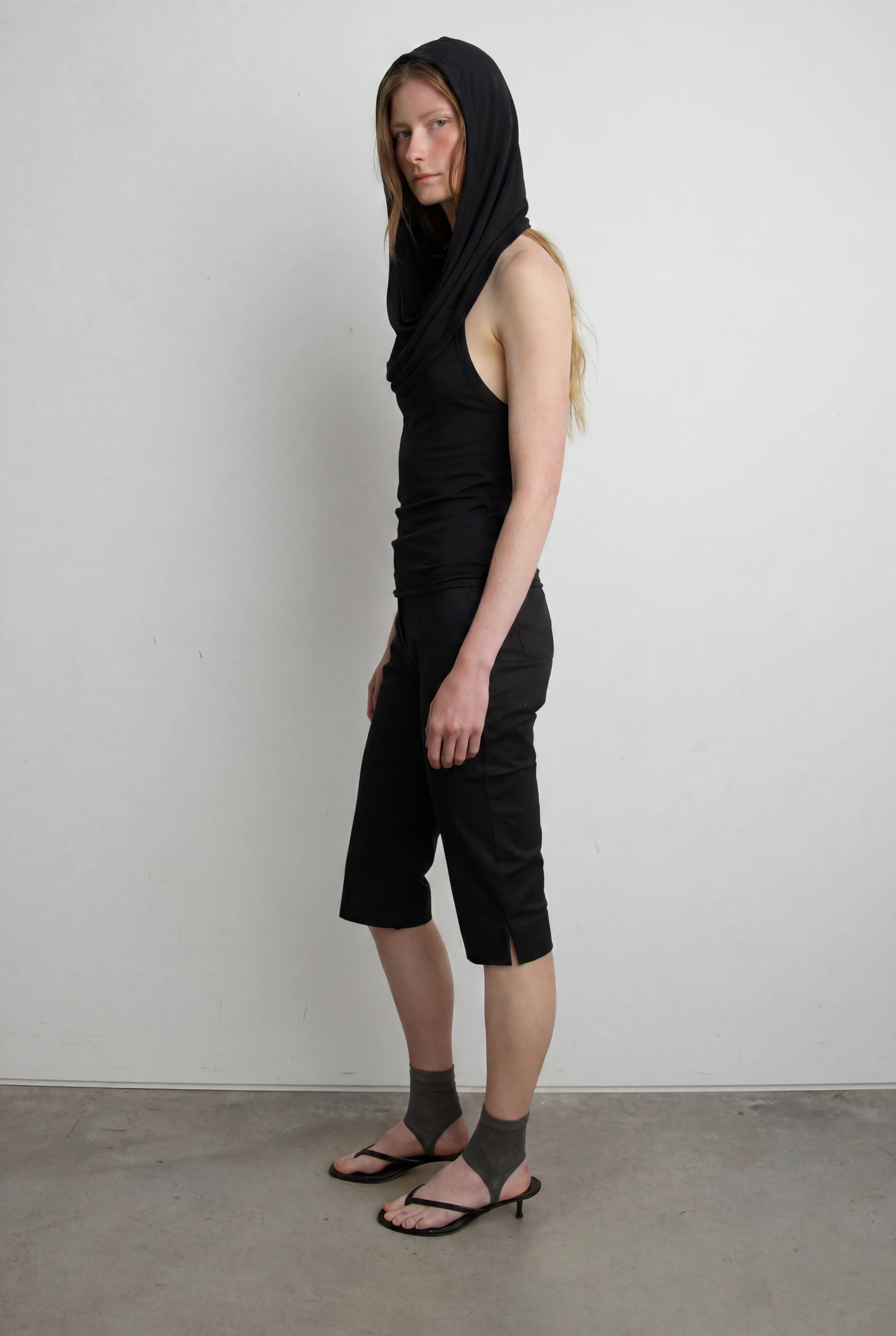 DRAPED COWL NECK SLEEVELESS TOP - Image 6