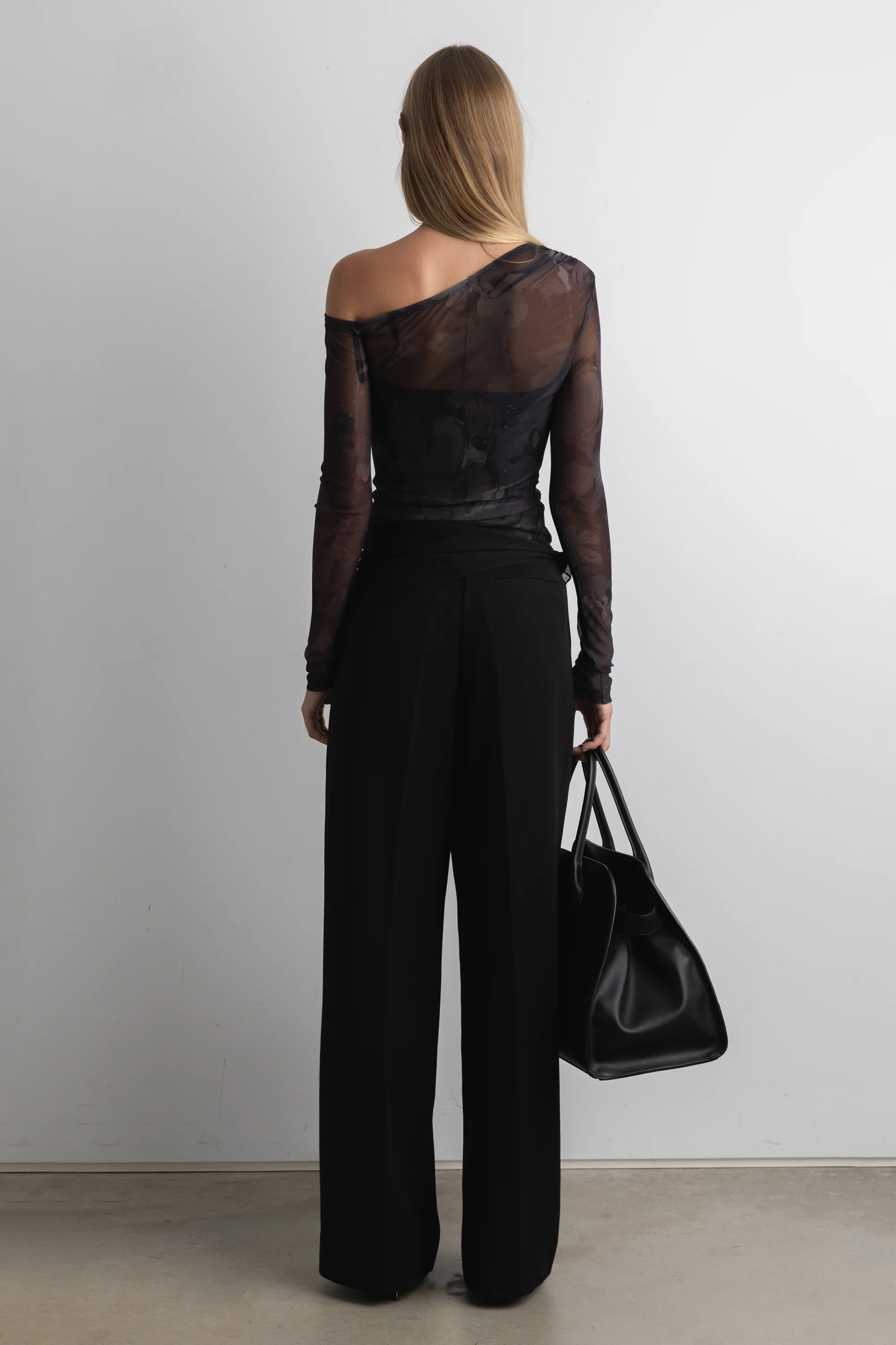 FLORAL PRINT OFF SHOULDER LONG SLEEVE TOP - Image 3