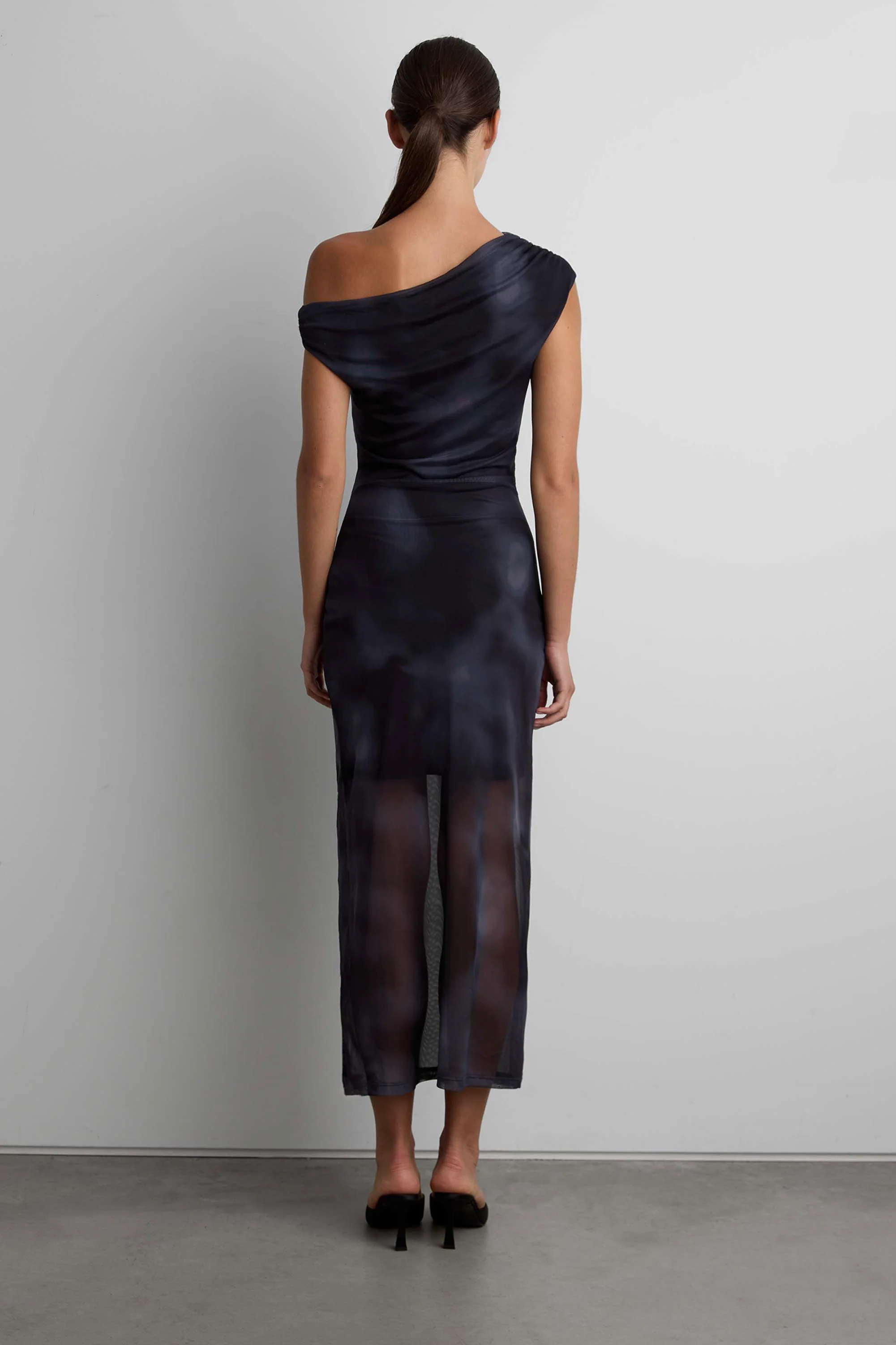 PRINTED OFF SHOULDER MIDI DRESS - Image 4