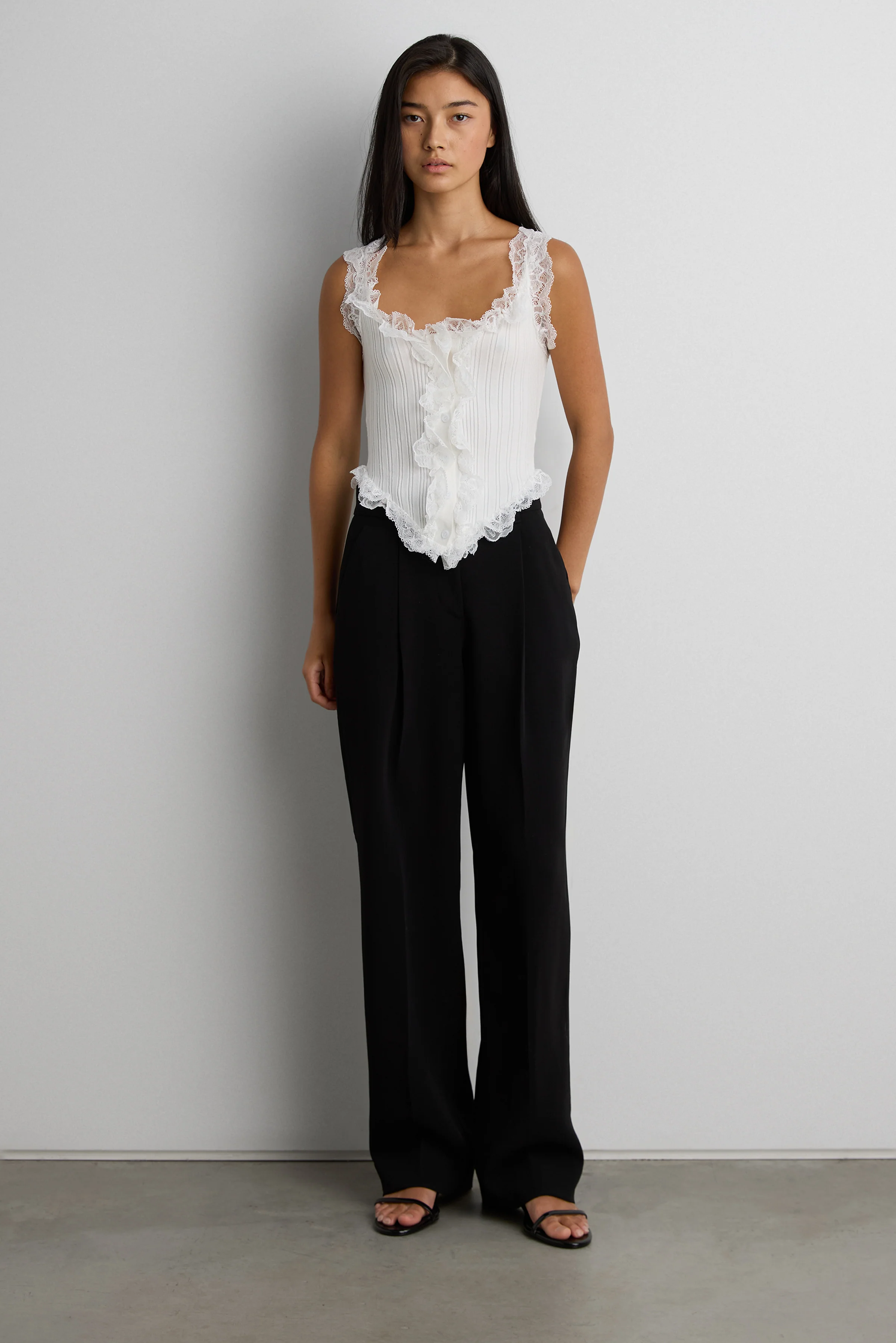 RUFFLED LACE TANK TOP - Image 4