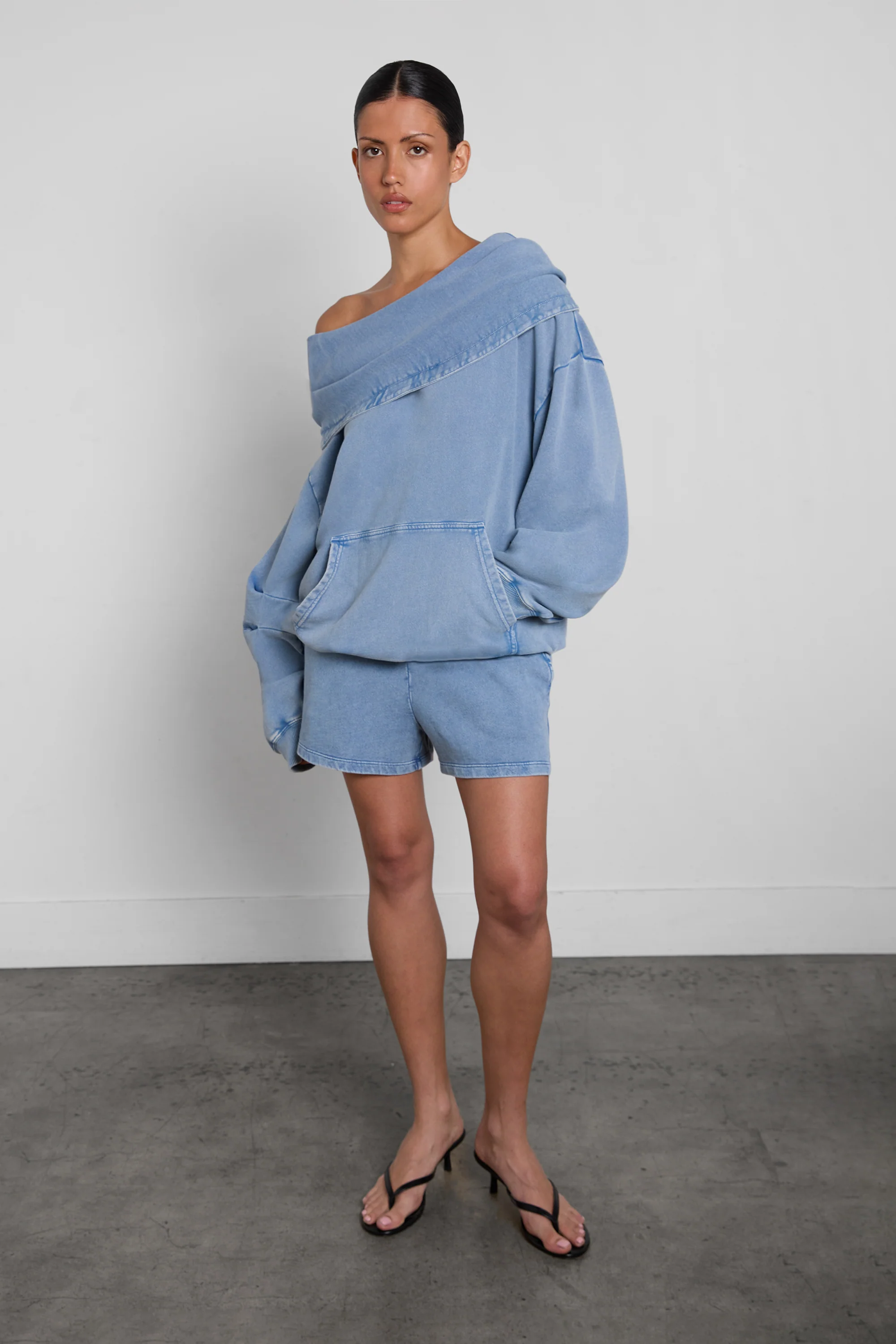 GARMENT DYED SLOUCHY OFF THE SHOULDER HOODIE - Image 2