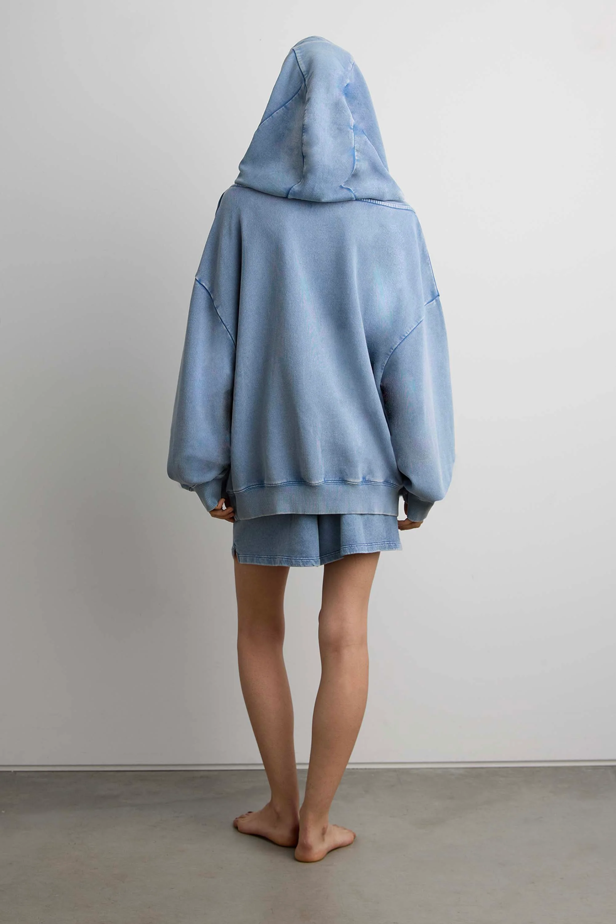GARMENT DYED SLOUCHY OFF THE SHOULDER HOODIE - Image 5