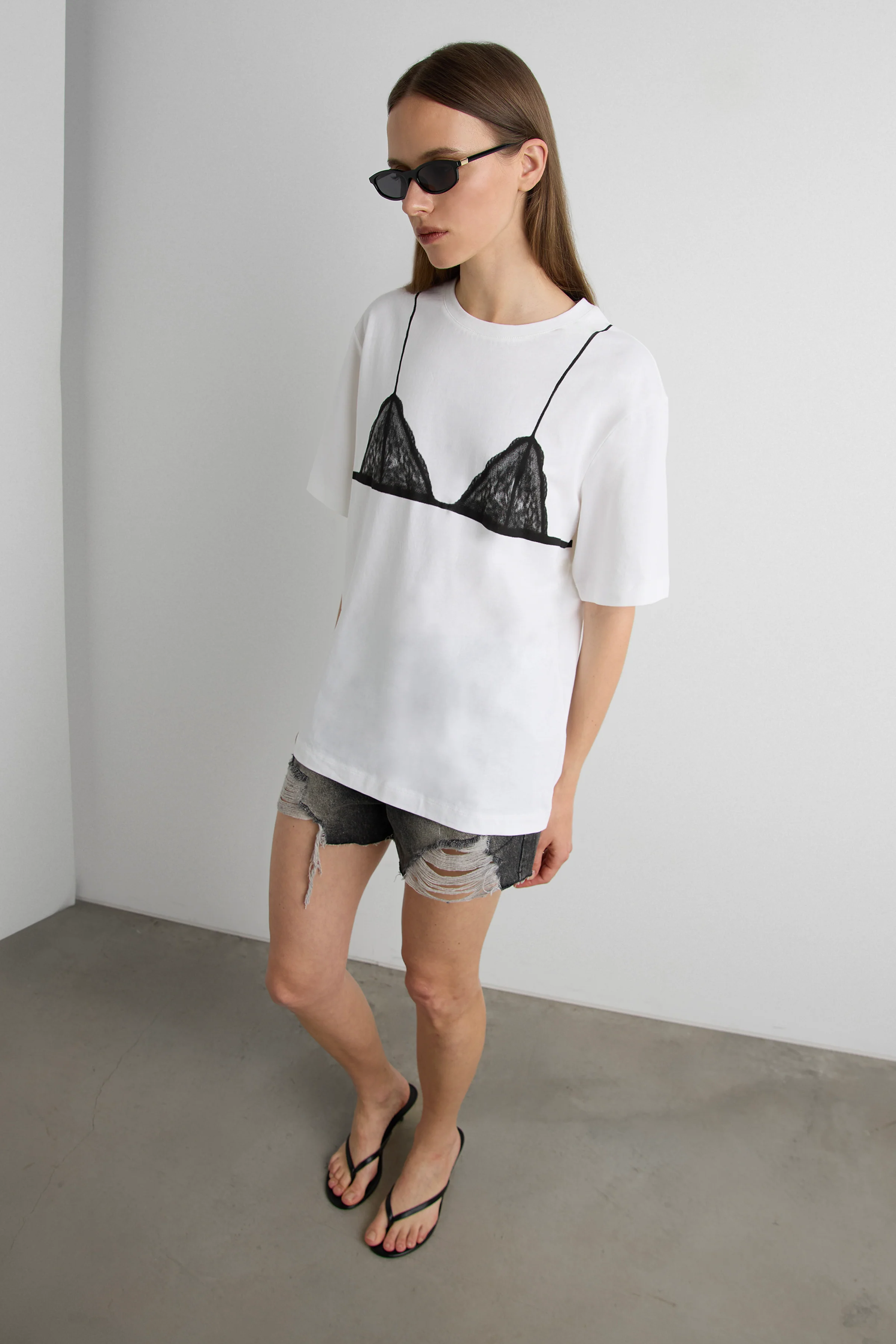 GRAPHIC T-SHIRT - Image 12