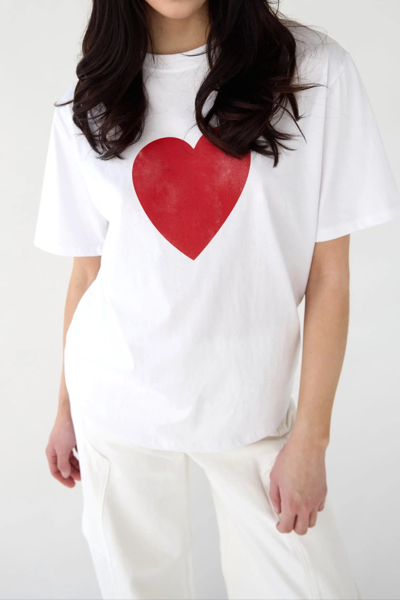 HEART GRAPHIC T-SHIRT - Image 3