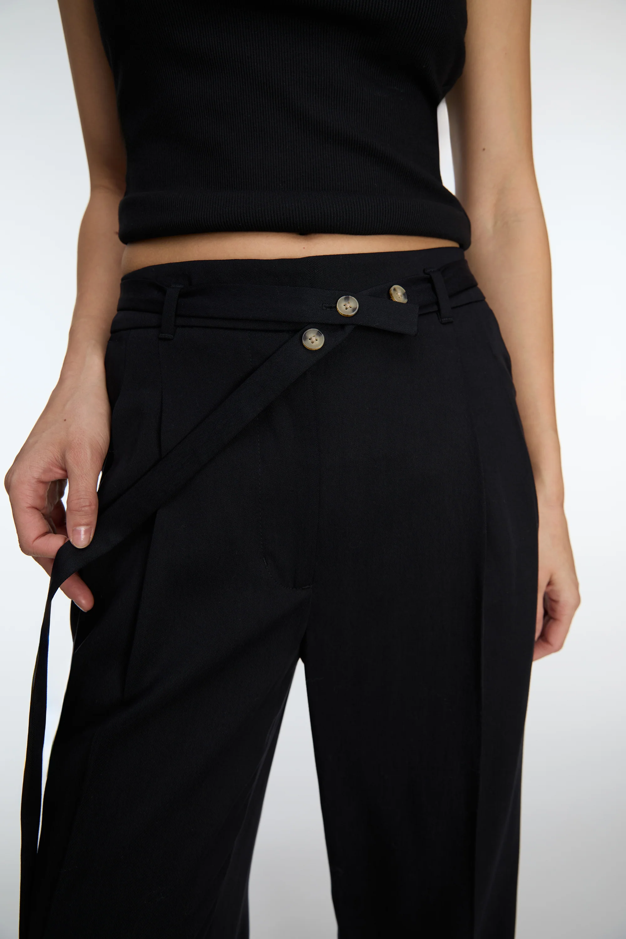 HIGH-RISE WIDE LEG BELT DETAIL TROUSER - Image 2