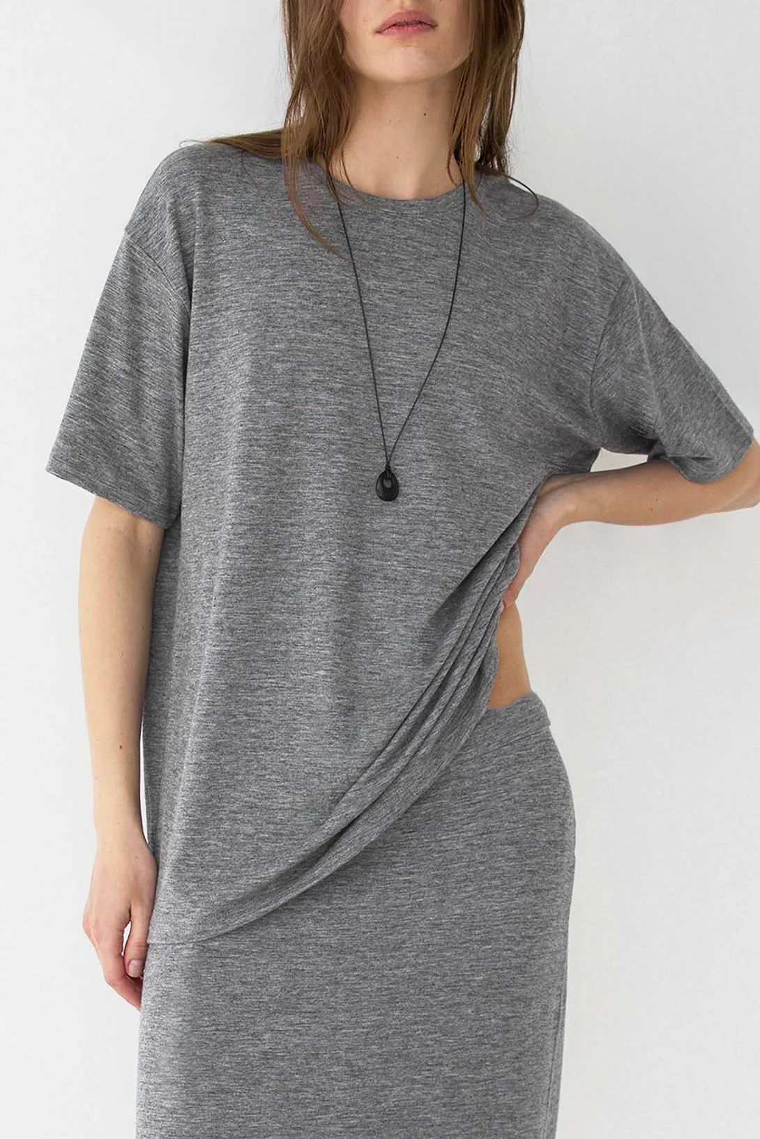 HOLLOW STONE PENDANT NECKLACE - Image 2