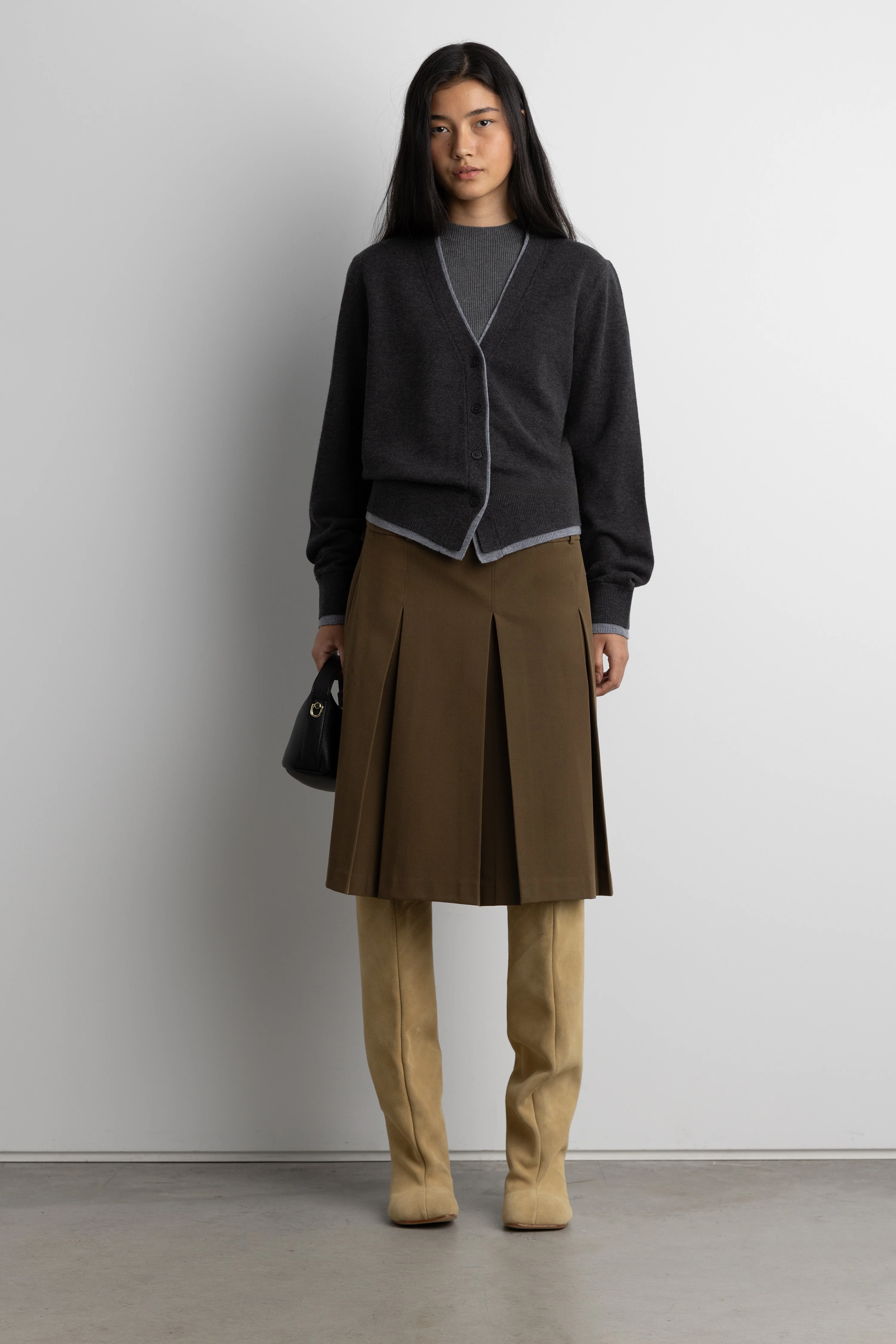LAYERED EFFECT BUTTON FRONT CARDIGAN - Image 3