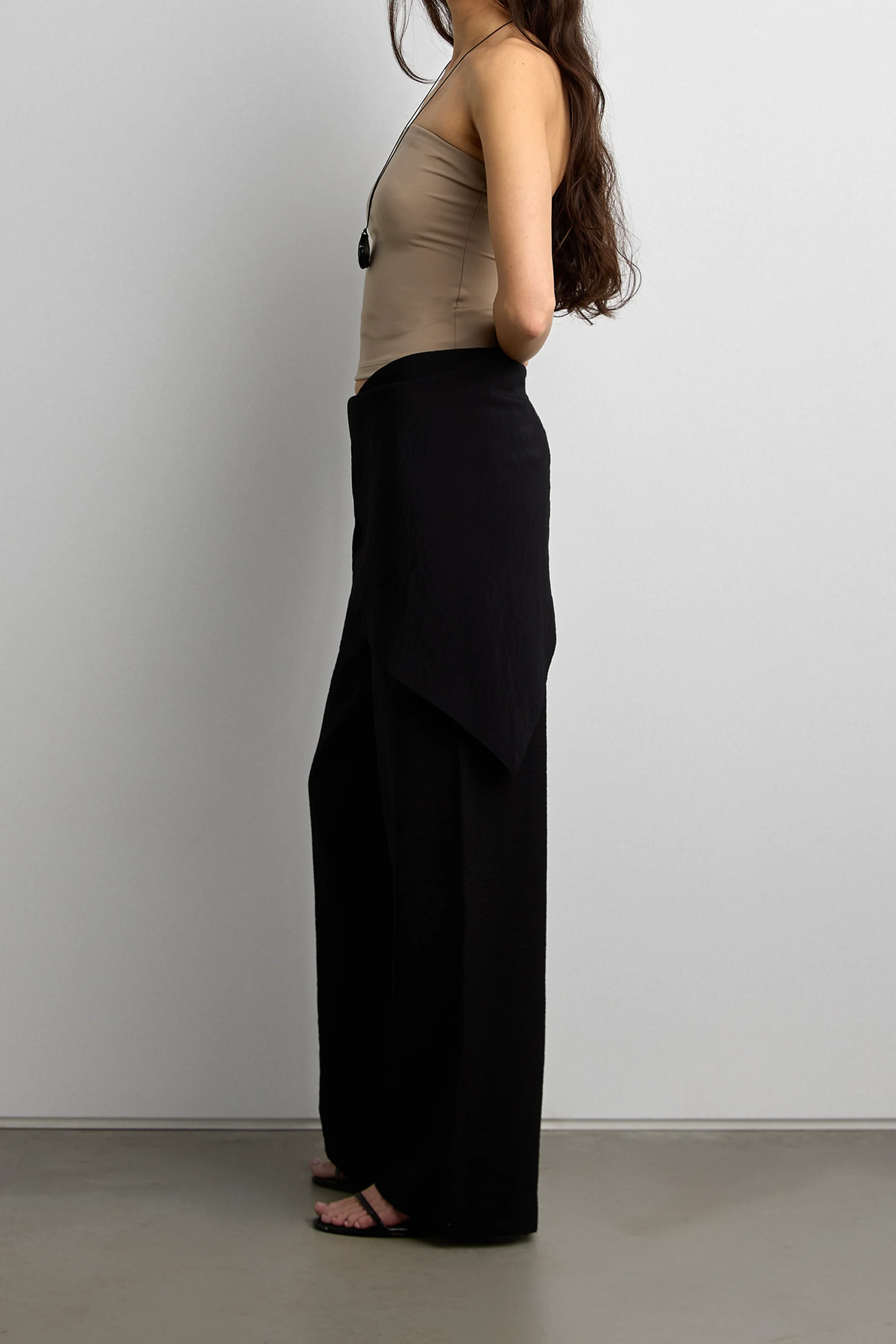 LIGHTWEIGHT CRINKLED PANT WITH WAIST SCARF - Image 9