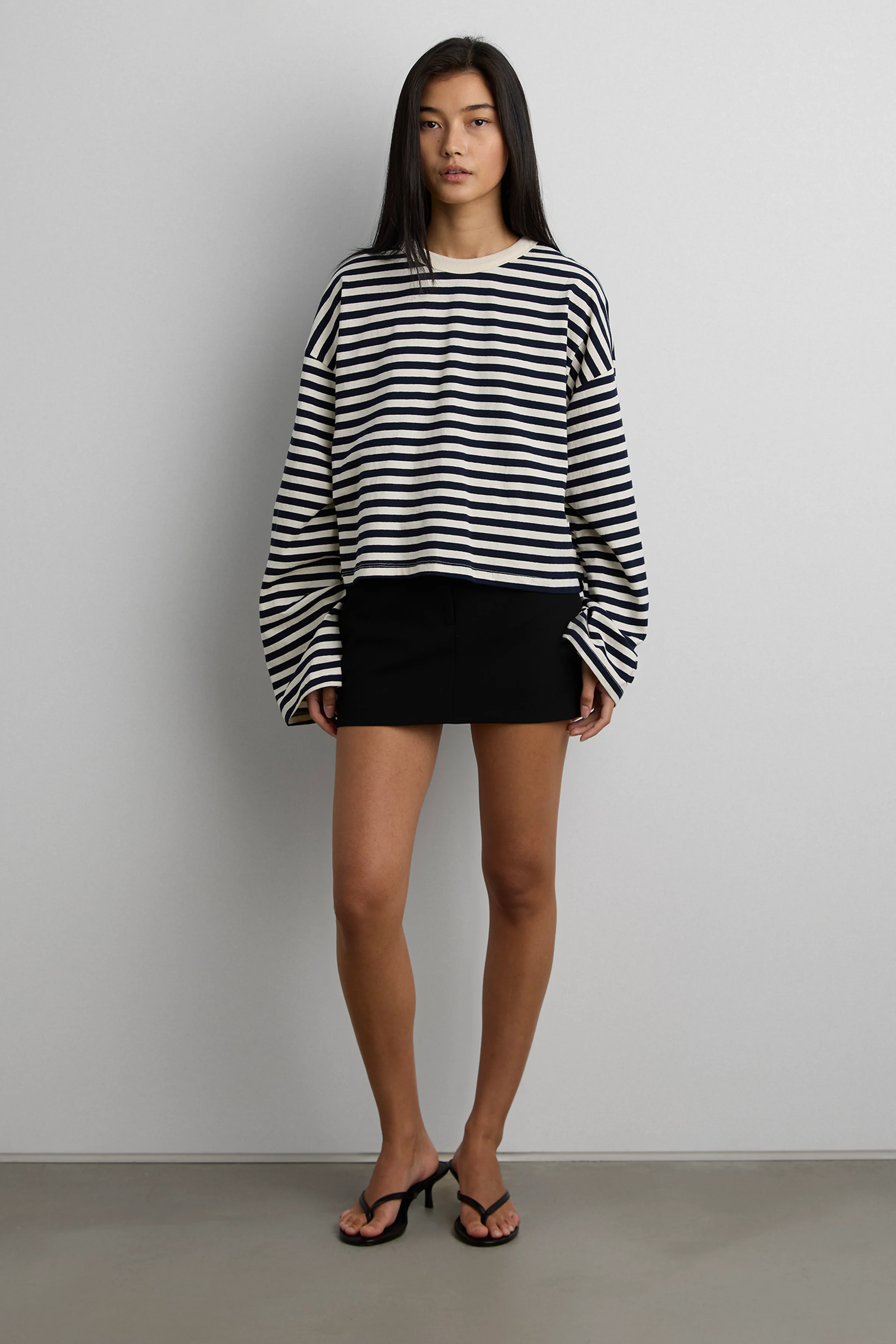 MINI SUITING SKORT - Image 4