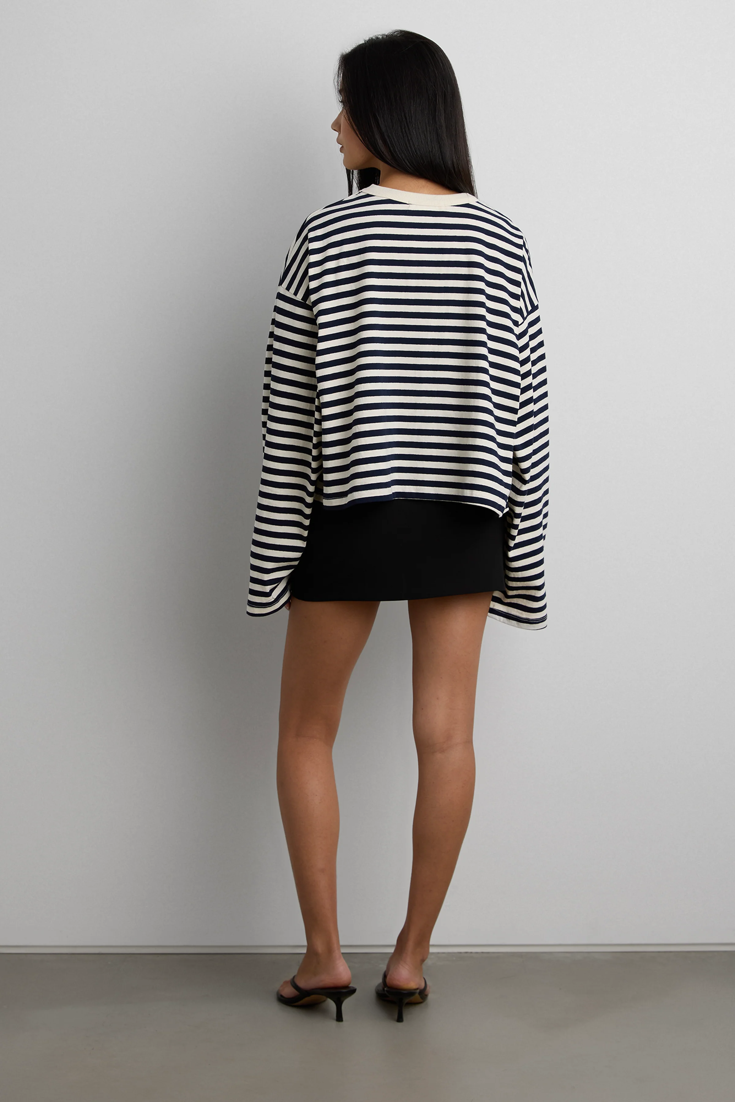 MINI SUITING SKORT - Image 5
