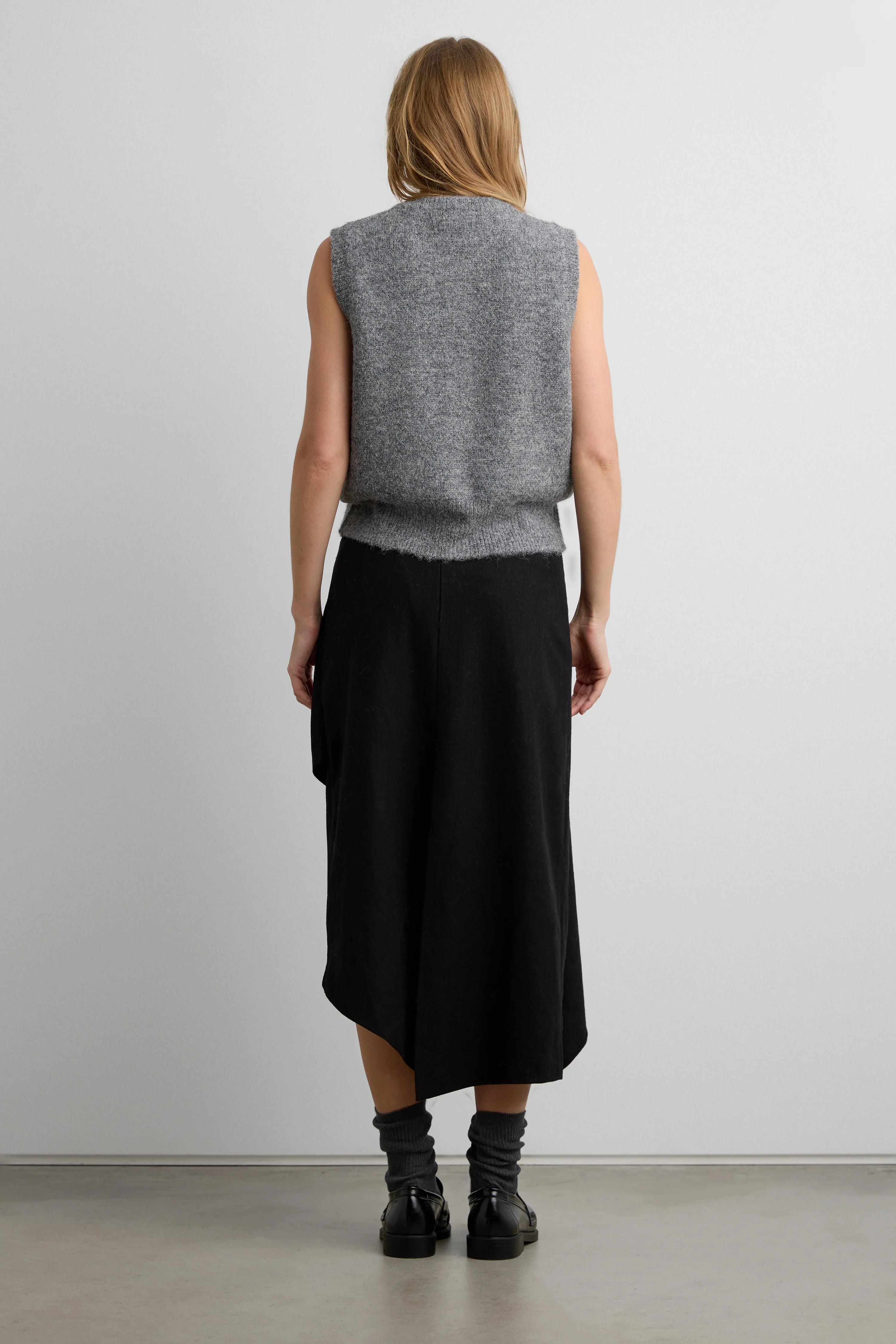 MOHAIR KNIT BUTTON FRONT SWEATER VEST - Image 4