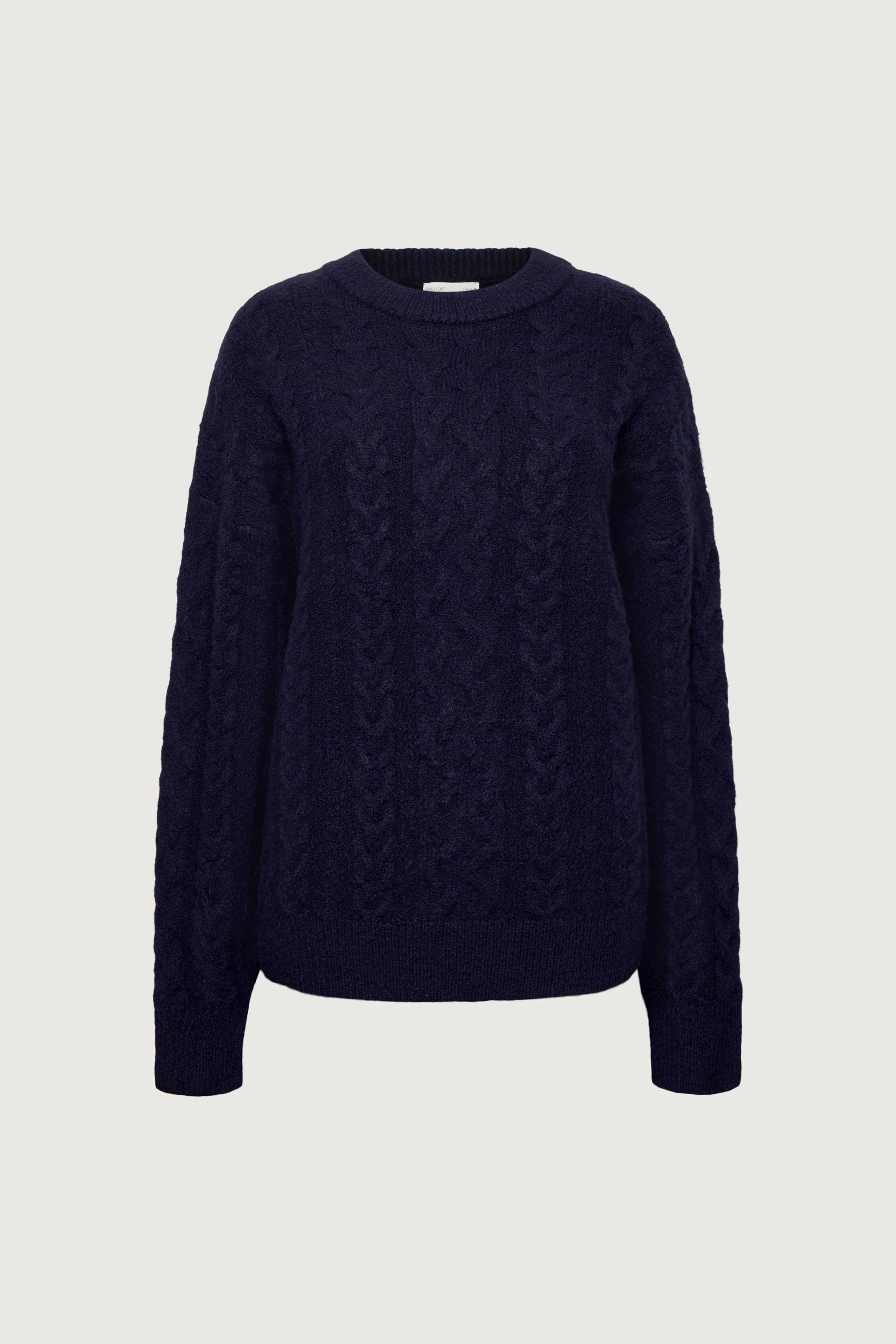 OVERSIZED CABLE KNIT SWEATER - Image 11