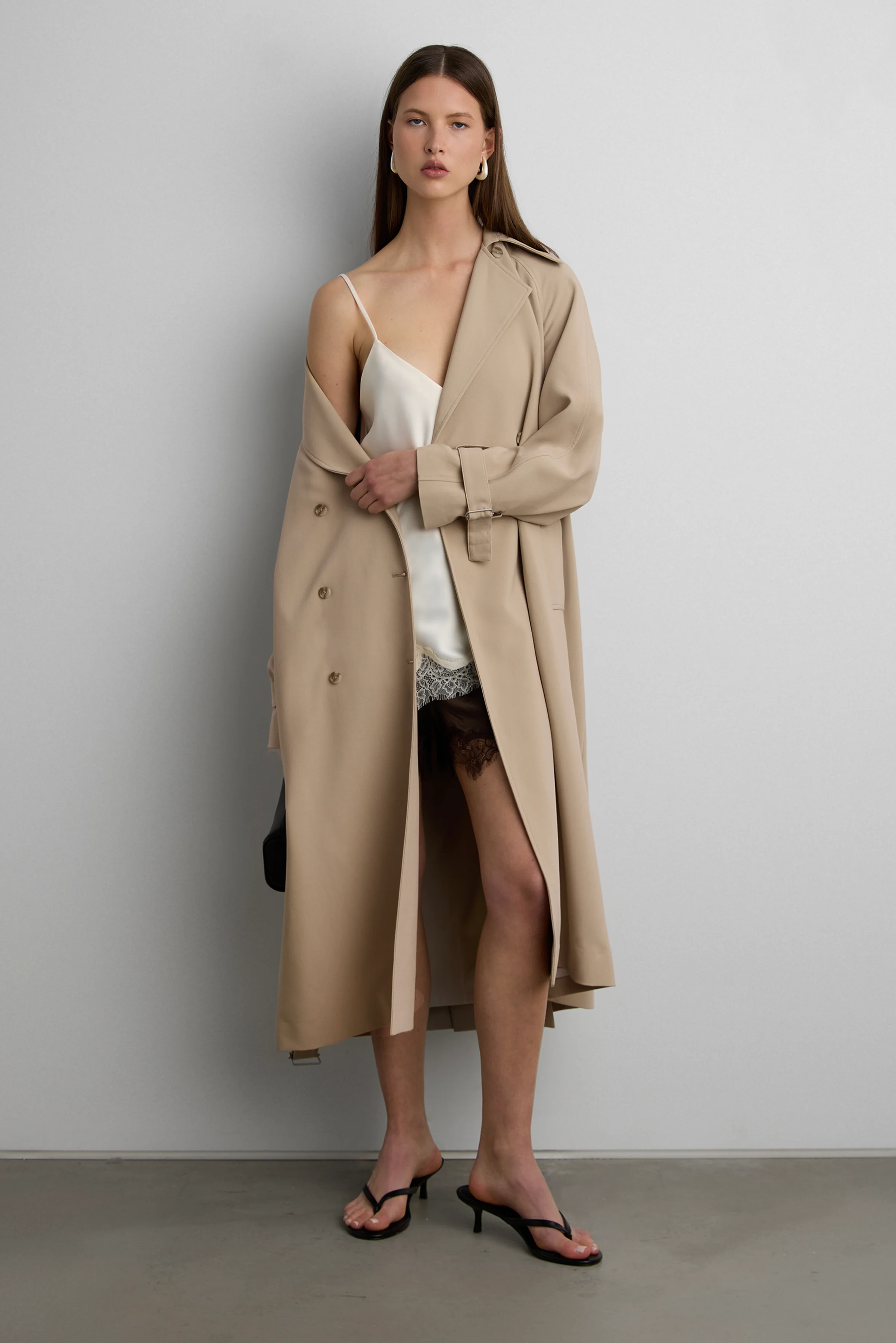 OVERSIZED TRENCH COAT - Image 10