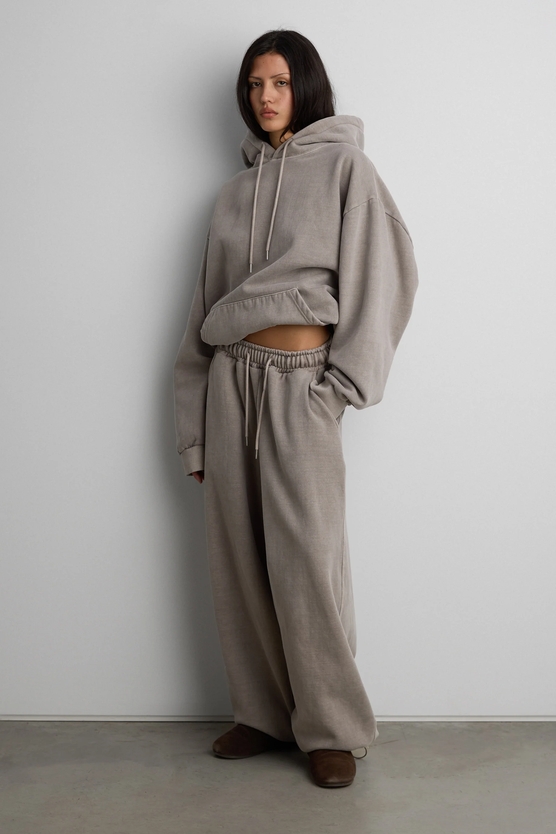 FLEECE STUDIO BOYFRIEND HOODIE - Image 13