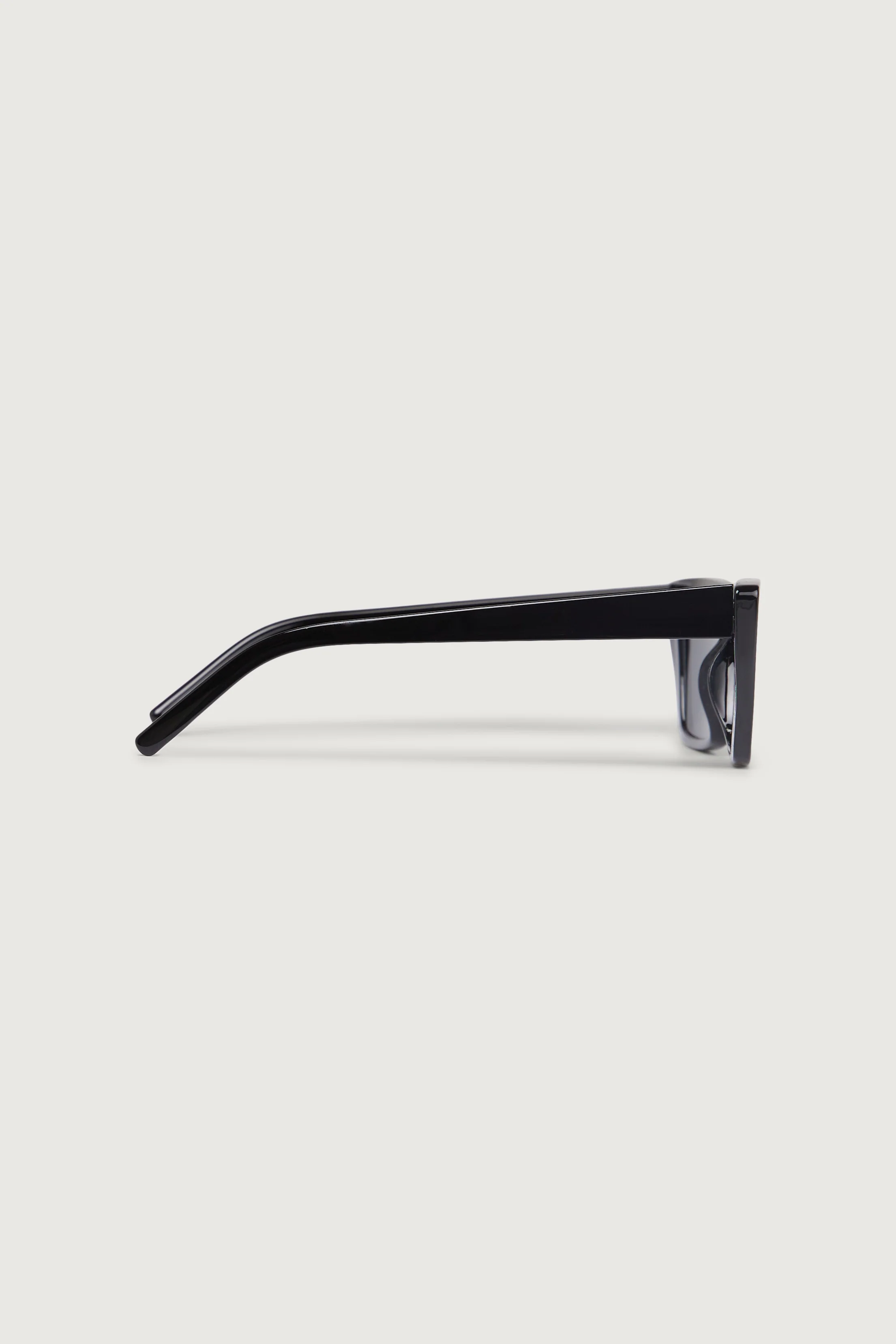 POINTED EDGE SUNGLASSES - Image 7