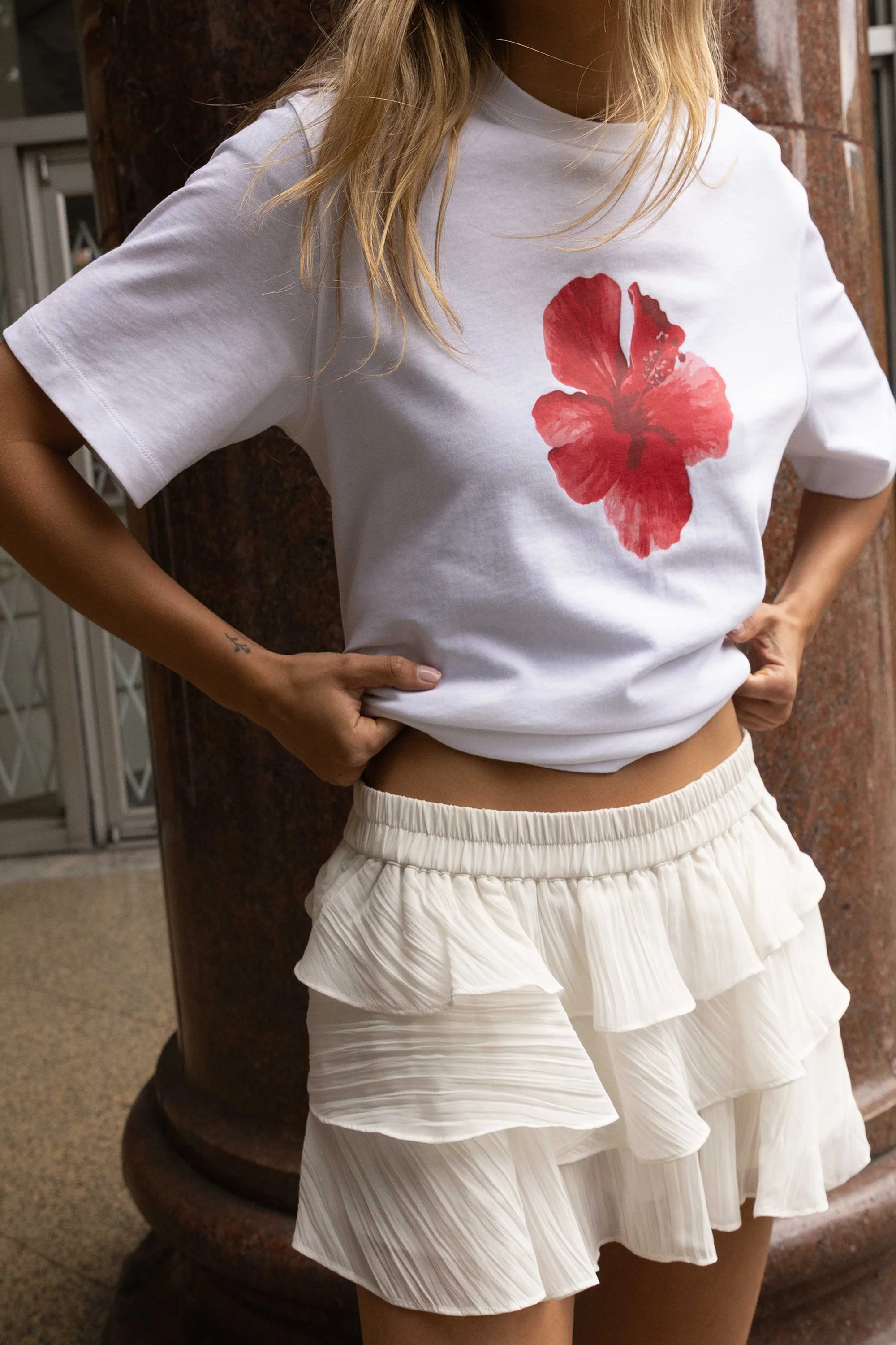 RUFFLED TIERED CHIFFON MINI SKORT - Image 2