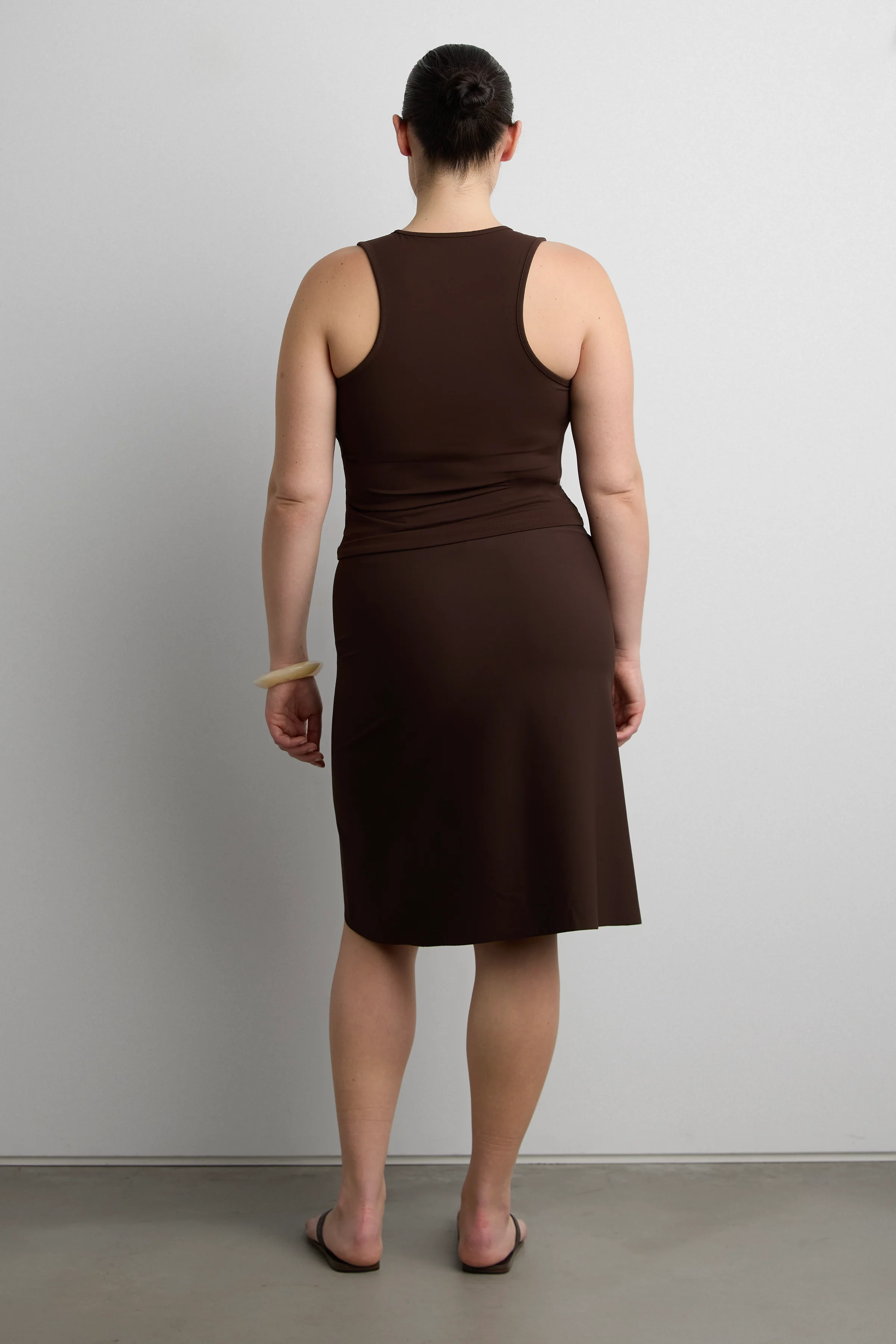 SCOOP NECK CROPPED TANK TOP - Image 4
