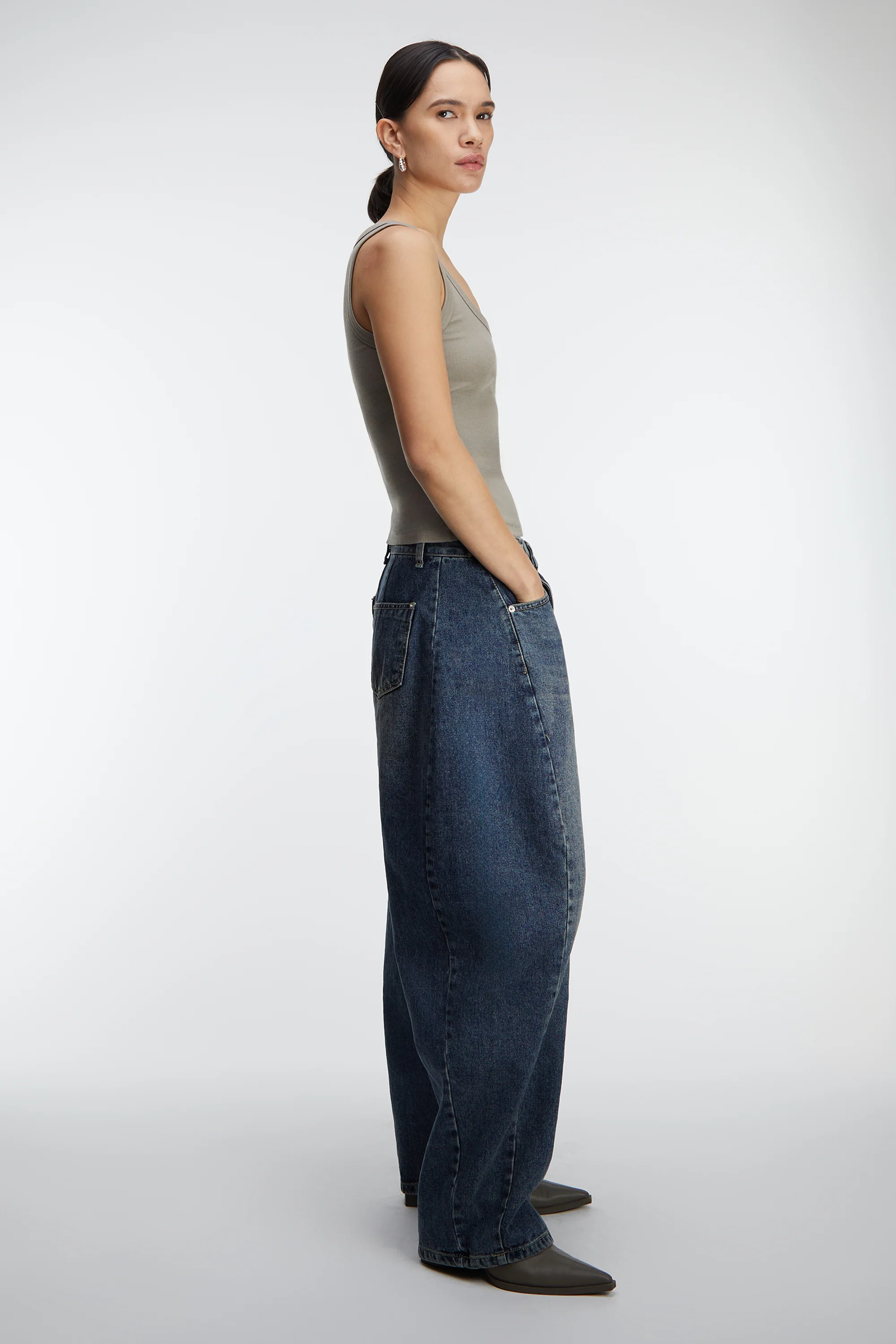 RIBBED MODAL SCOOP NECK TANK TOP - Image 12