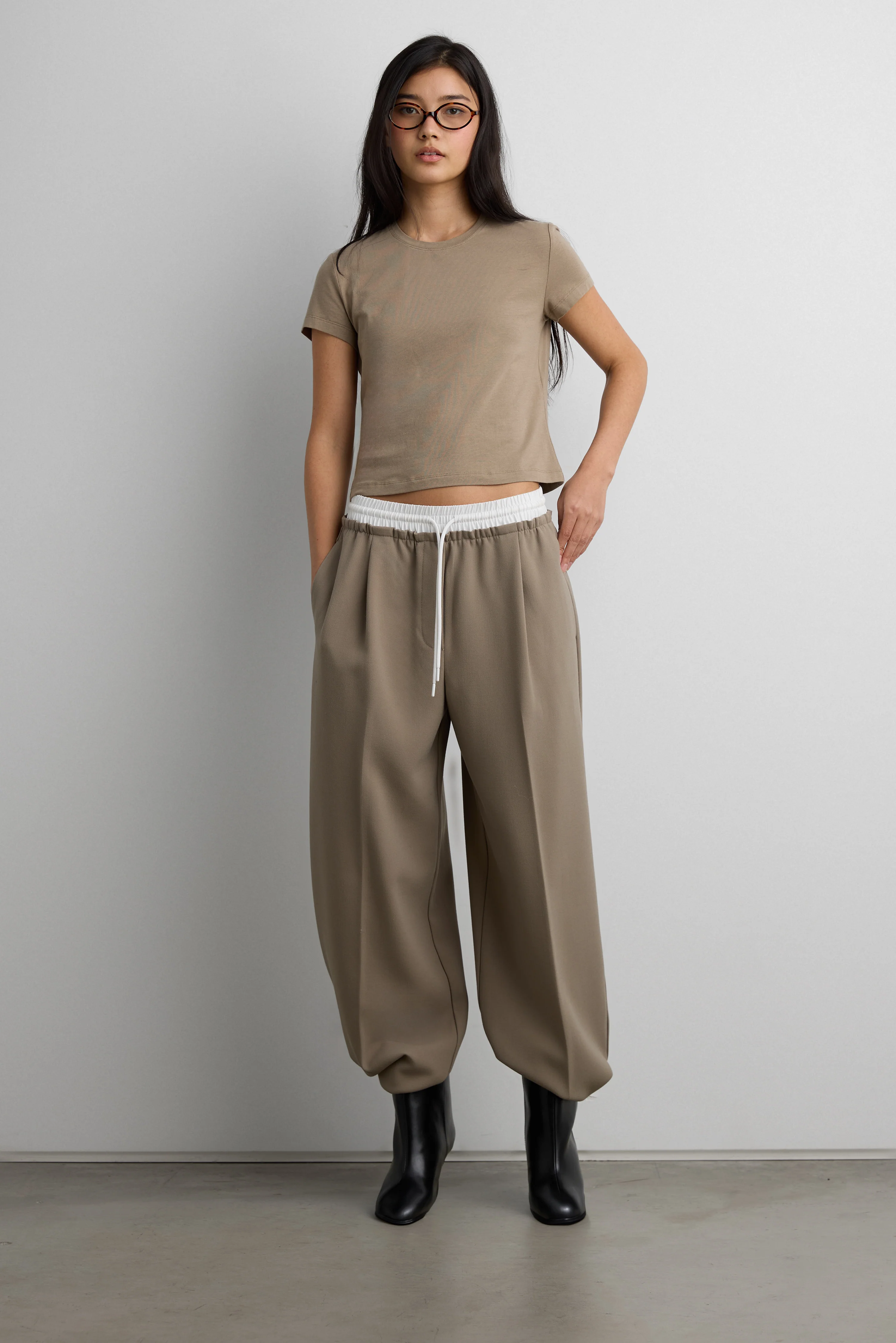 COTTON MODAL SLIM FIT CREWNECK T-SHIRT - Image 8