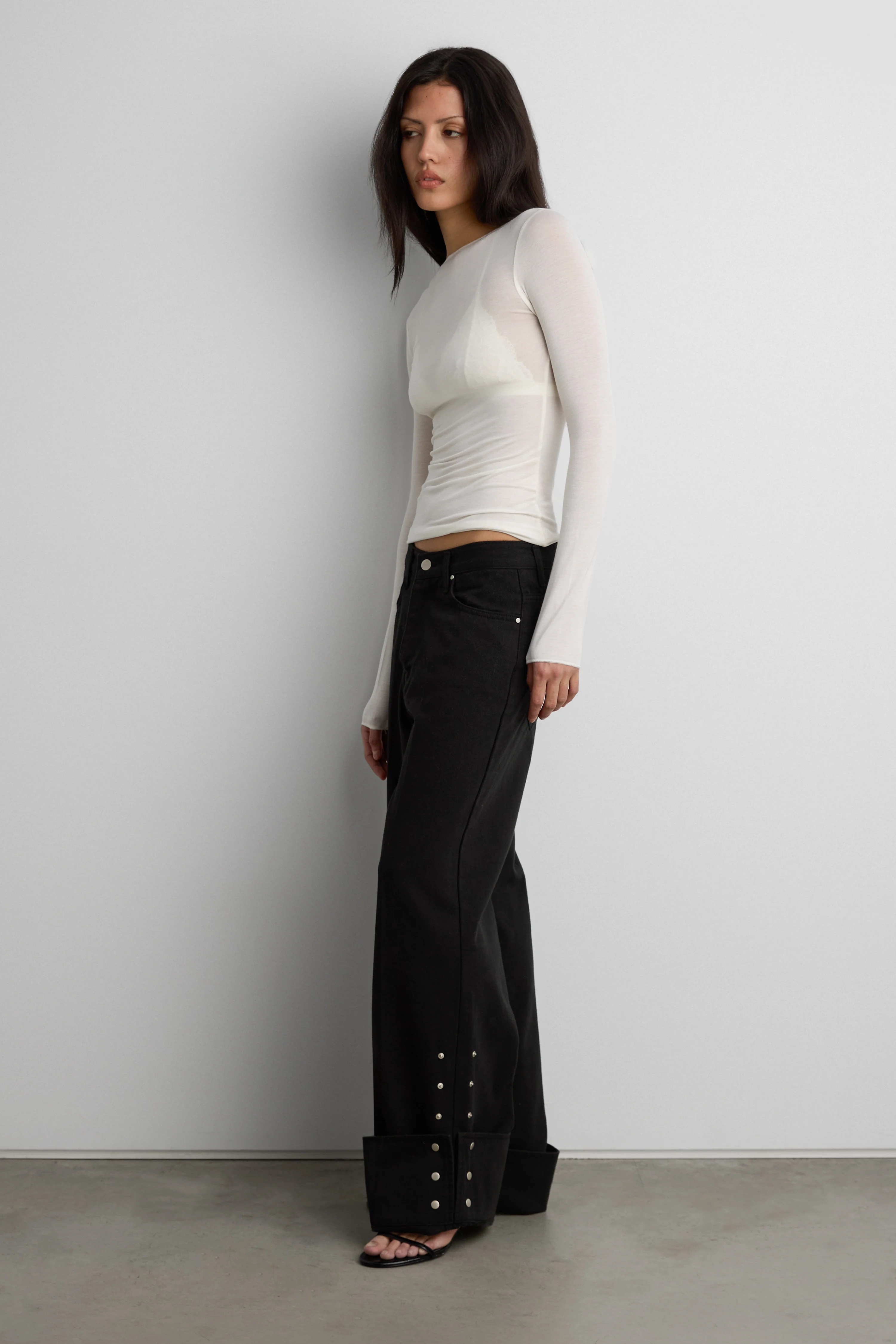 SHEER LIGHTWEIGHT BOAT NECK TOP - Image 5