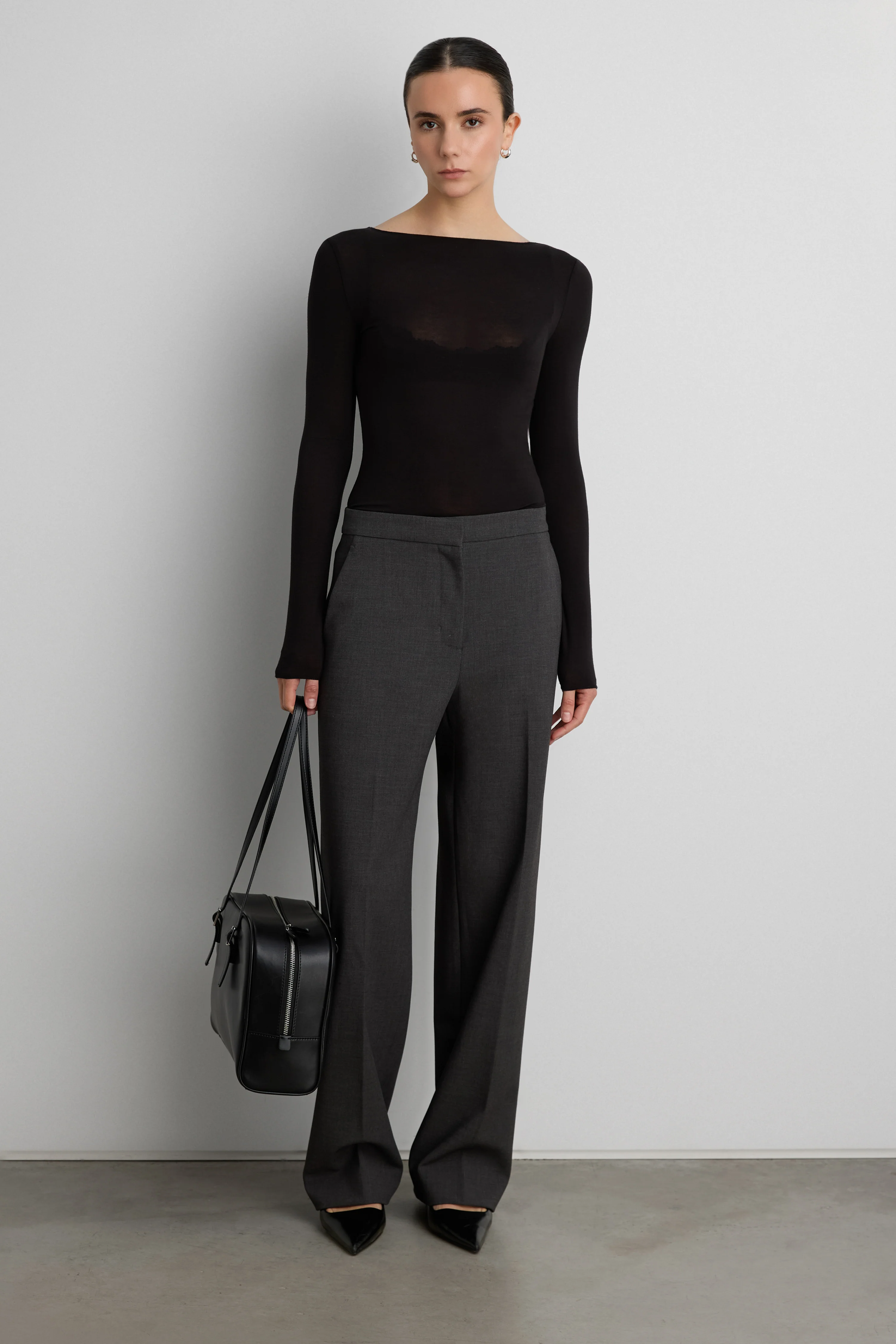 SHEER LIGHTWEIGHT BOAT NECK TOP - Image 7