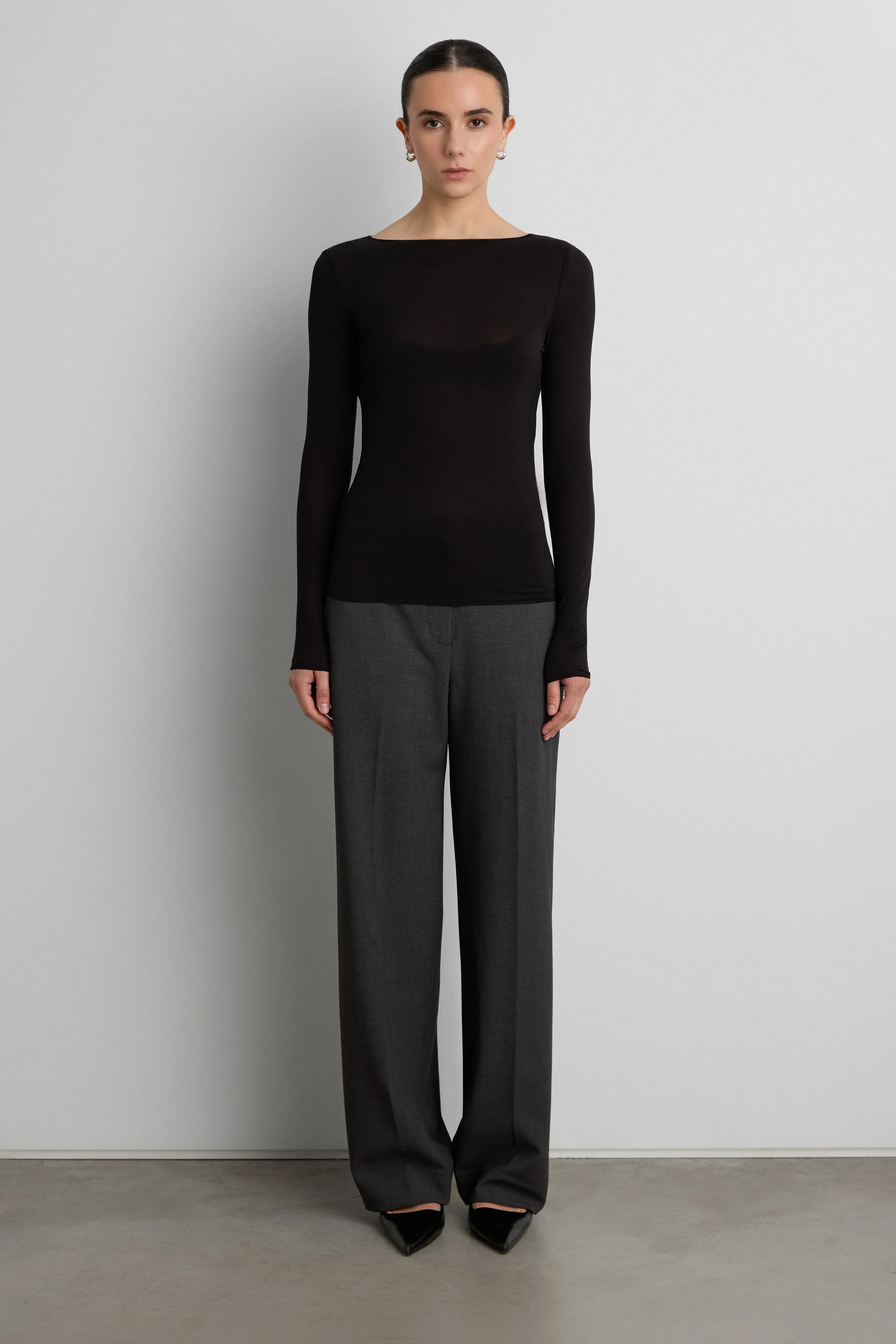 SHEER LIGHTWEIGHT BOAT NECK TOP - Image 8