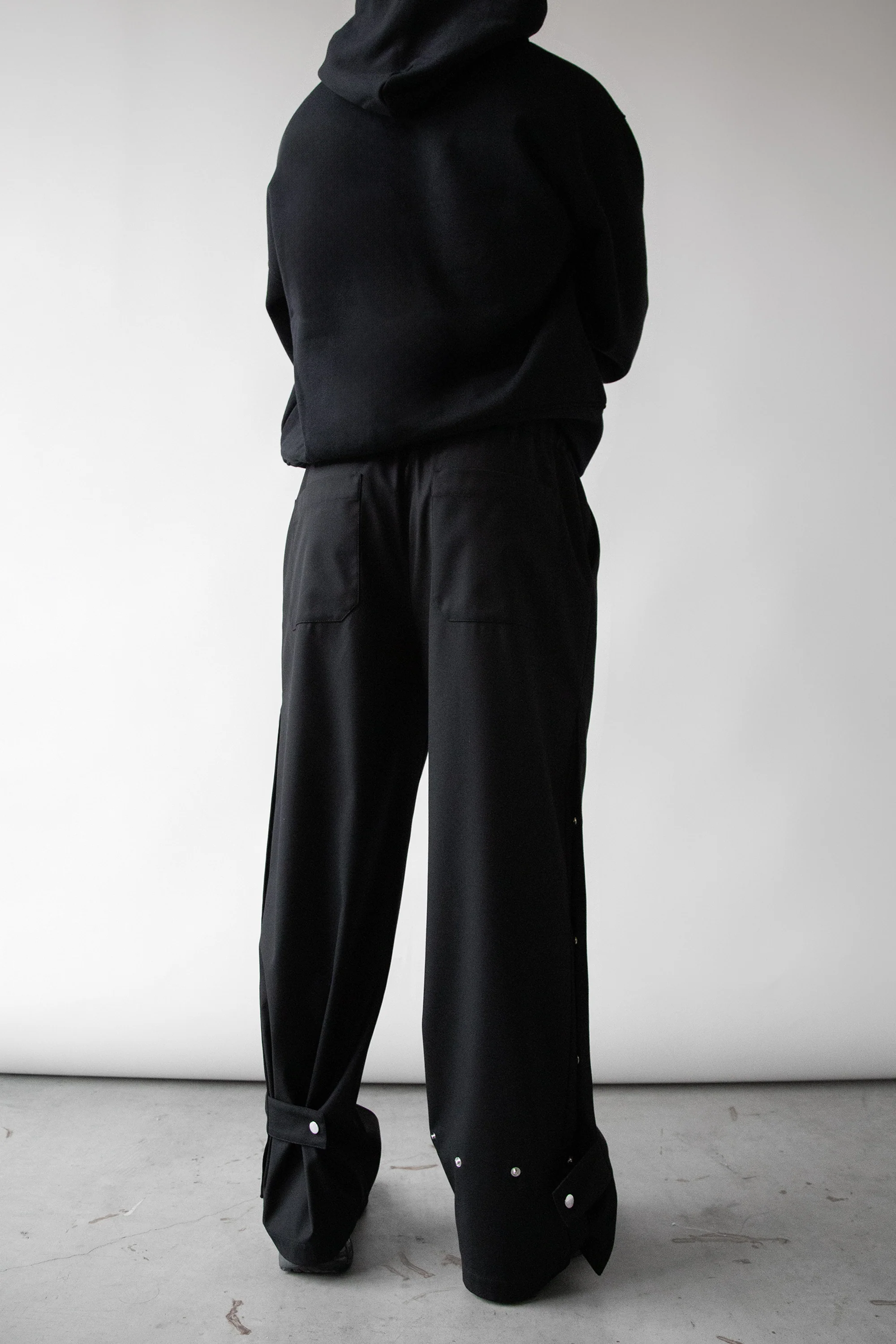ELASTIC WAIST NYLON PANT - Image 7