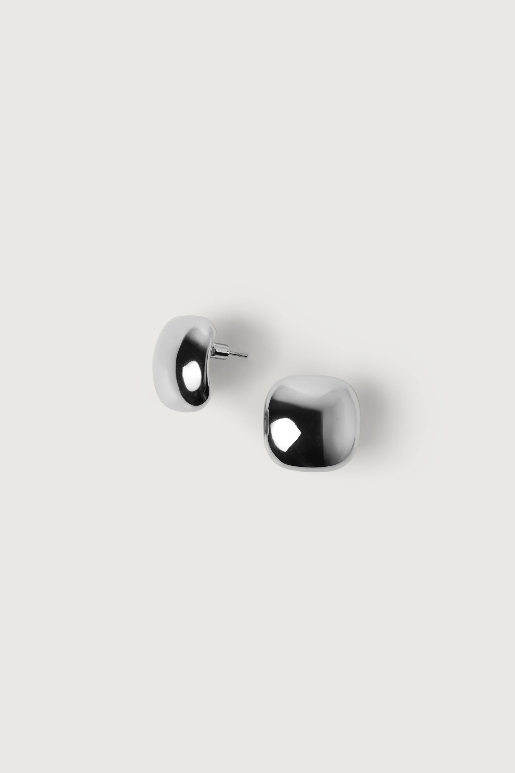 SQUARE CHUBBY STUDS - Image 3