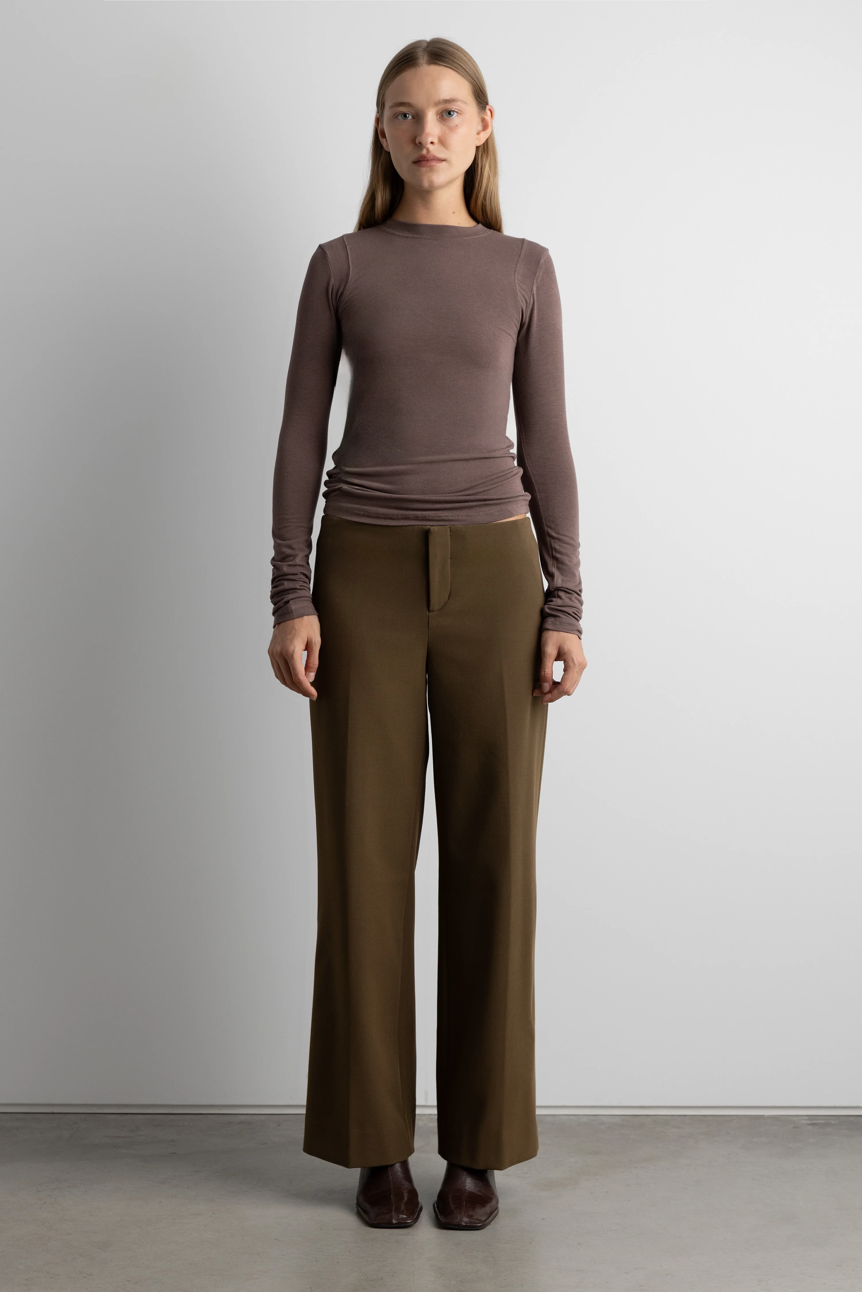 STITCHED SHOULDER LONG-SLEEVE T-SHIRT - Image 4