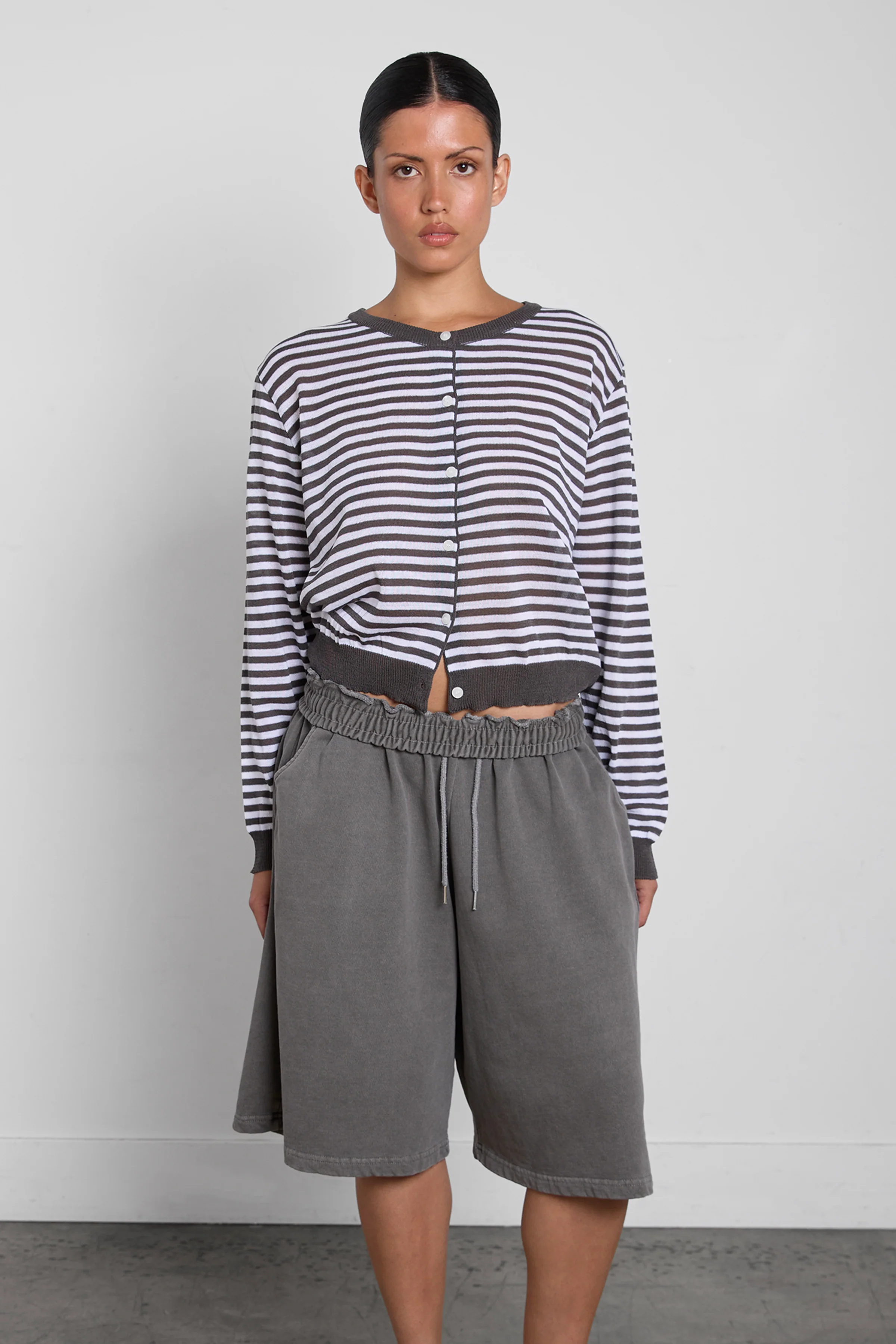 STRIPED ROUND NECK CARDIGAN - Image 3